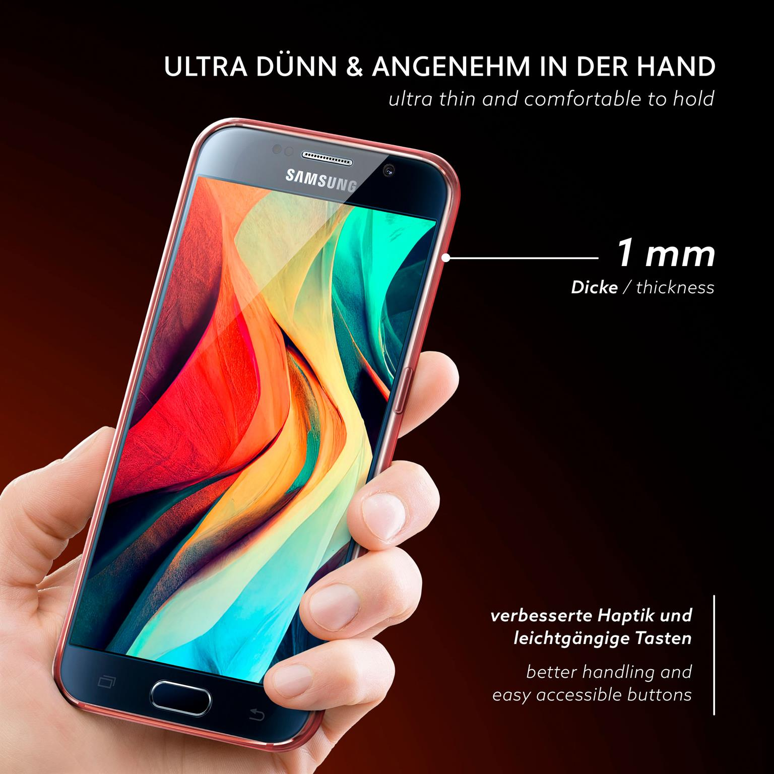 Eine Hand hält ein Telefon mit roter Hülle und zeigt das dünne Profil und den Markennamen.