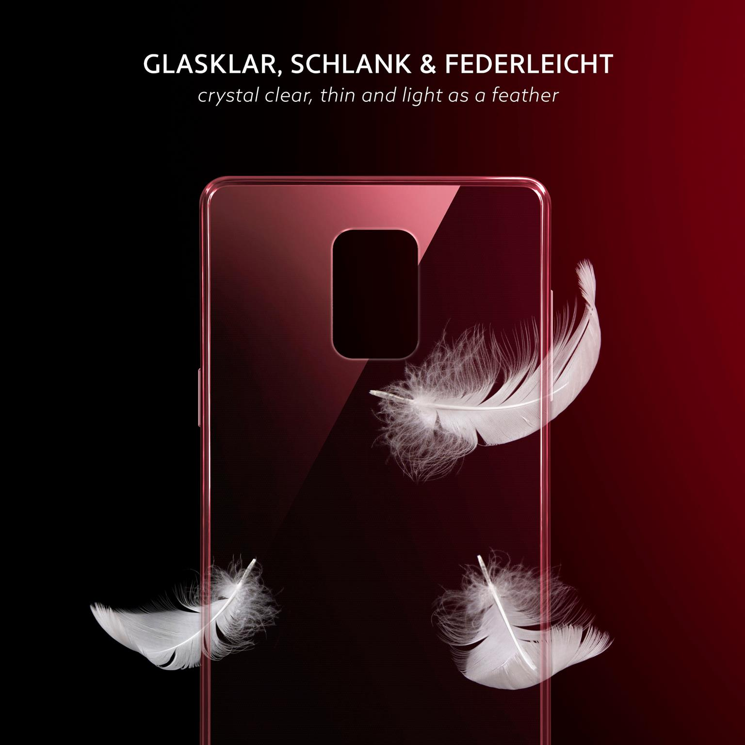 Transparente Handyhülle mit weißen Federn. Das Telefon auf dunkelrotem Hintergrund.
