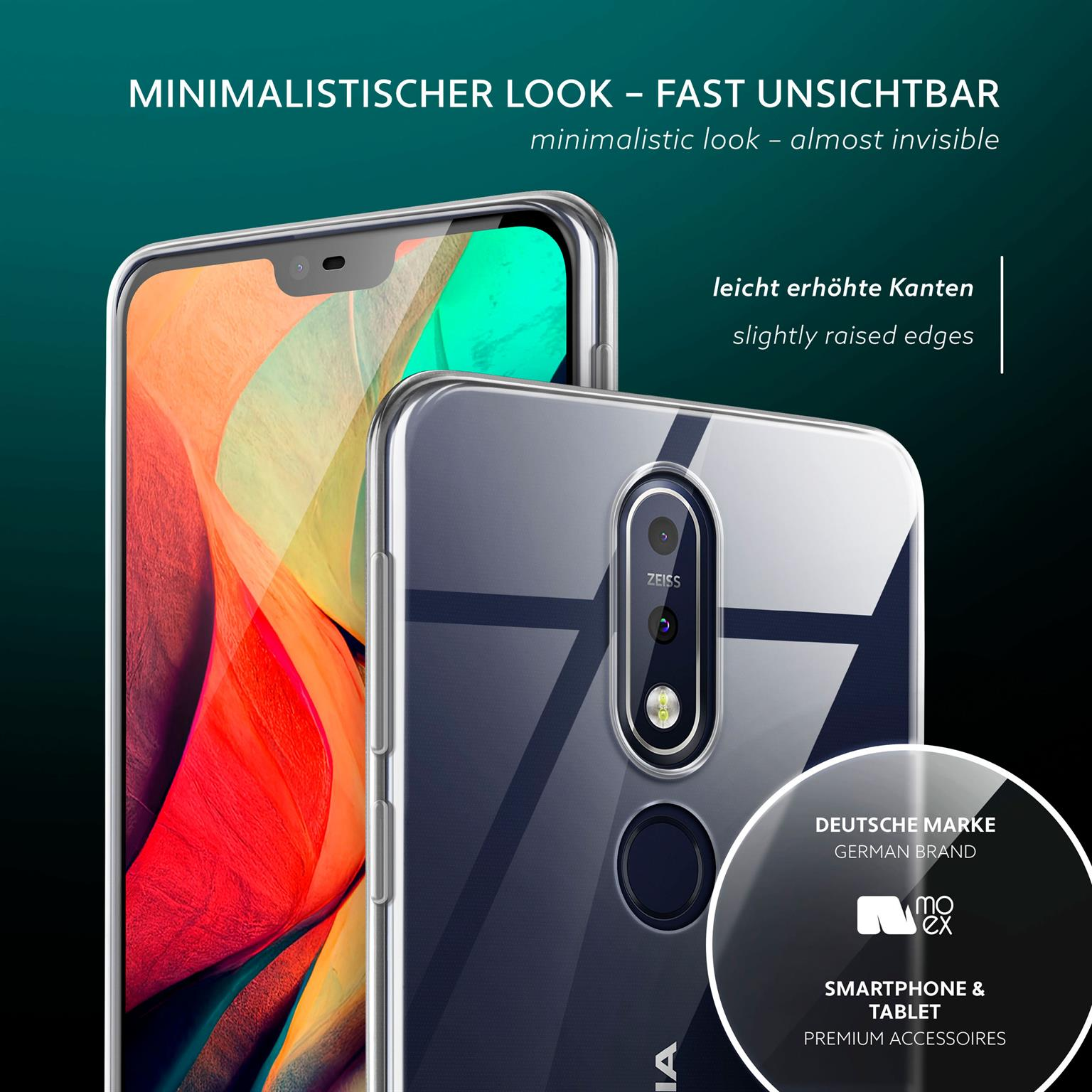 Klare Handyhülle auf einem Telefon. Deutsches Markenlogo. Leicht erhöhte Kanten. Dunkler Hintergrund.