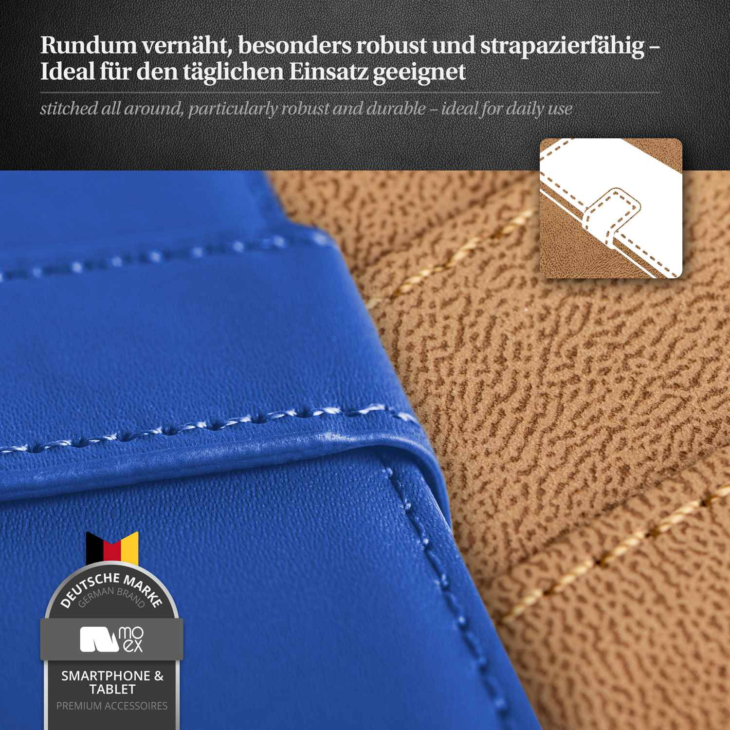Nahaufnahme einer genähten blauen und braunen Leder-Handyhülle, mit einem Logo.