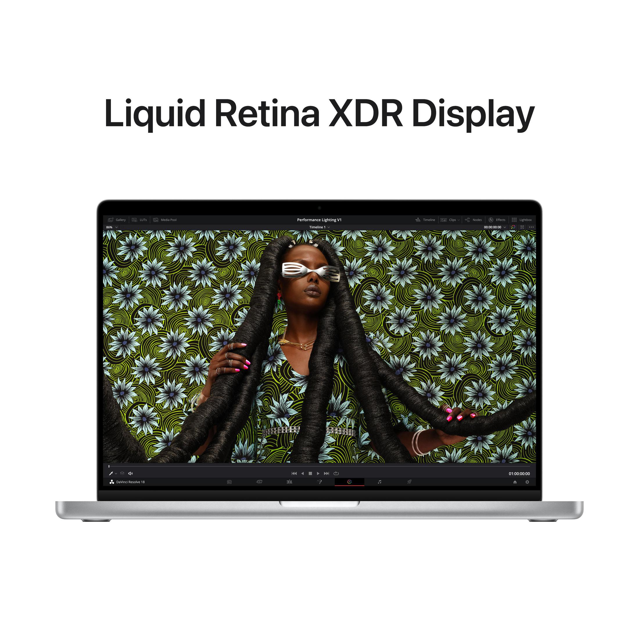 Laptop-Bildschirm, der die Benutzeroberfläche einer Videobearbeitungssoftware anzeigt, eine Frau mit Dreadlocks ist auf dem Bildschirm.