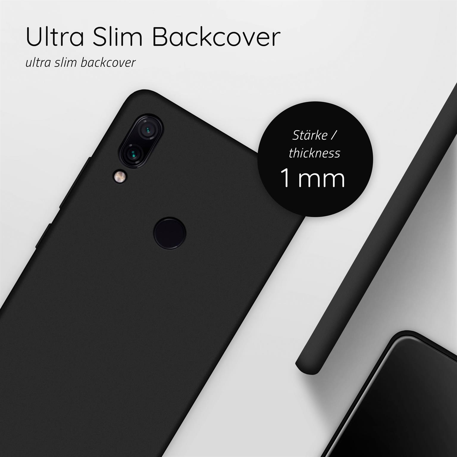 Schwarze Handyhülle mit einem Telefon. Text gibt die Dicke der Hülle mit 1 mm an.
