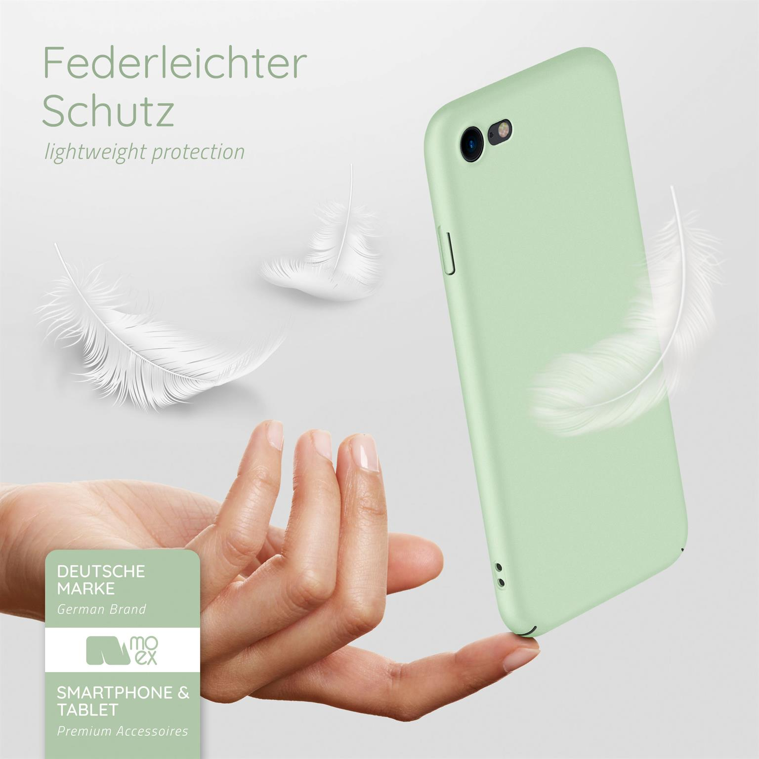 Telefon in grüner Hülle mit Federn, die darum schweben. Text: 'federleichter Schutz'.
