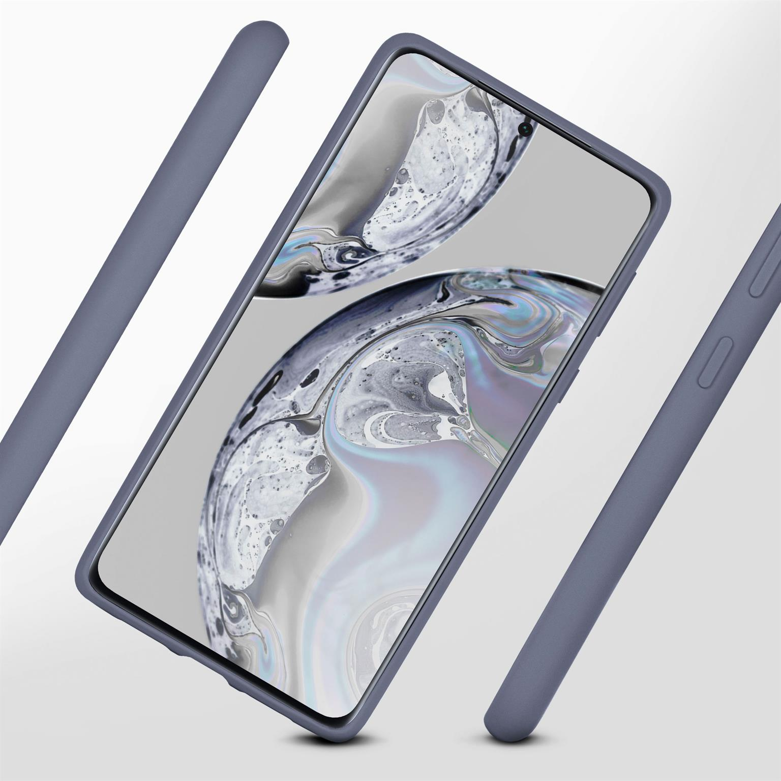 Telefon in einem Gehäuse mit drei weiteren Gehäuseteilen. Winkelansicht. Heller Hintergrund. Blaue Handyhülle.