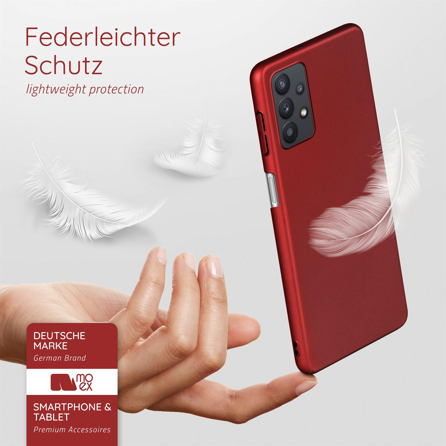 Rote Handyhülle, Hand, die sie hält. Drei Federn schweben. Text: Leichter Schutz.
