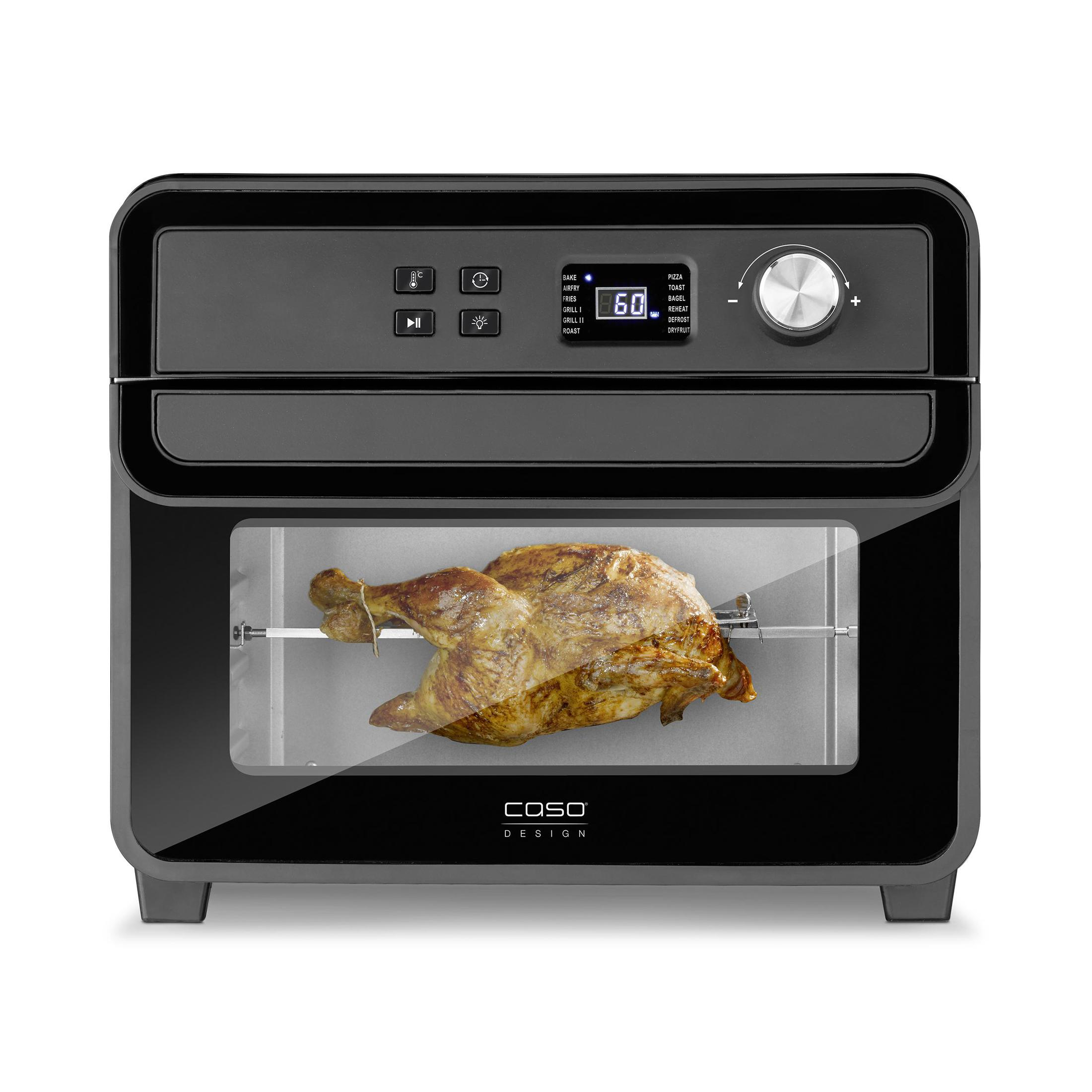Friggitrice ad aria nera con un pollo allo spiedo all'interno, su sfondo bianco.