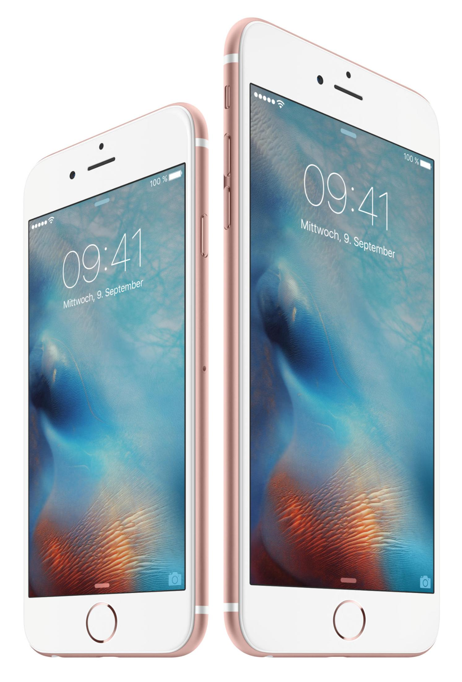 Zwei roségoldene iPhones. Der Hintergrund ist weiß.