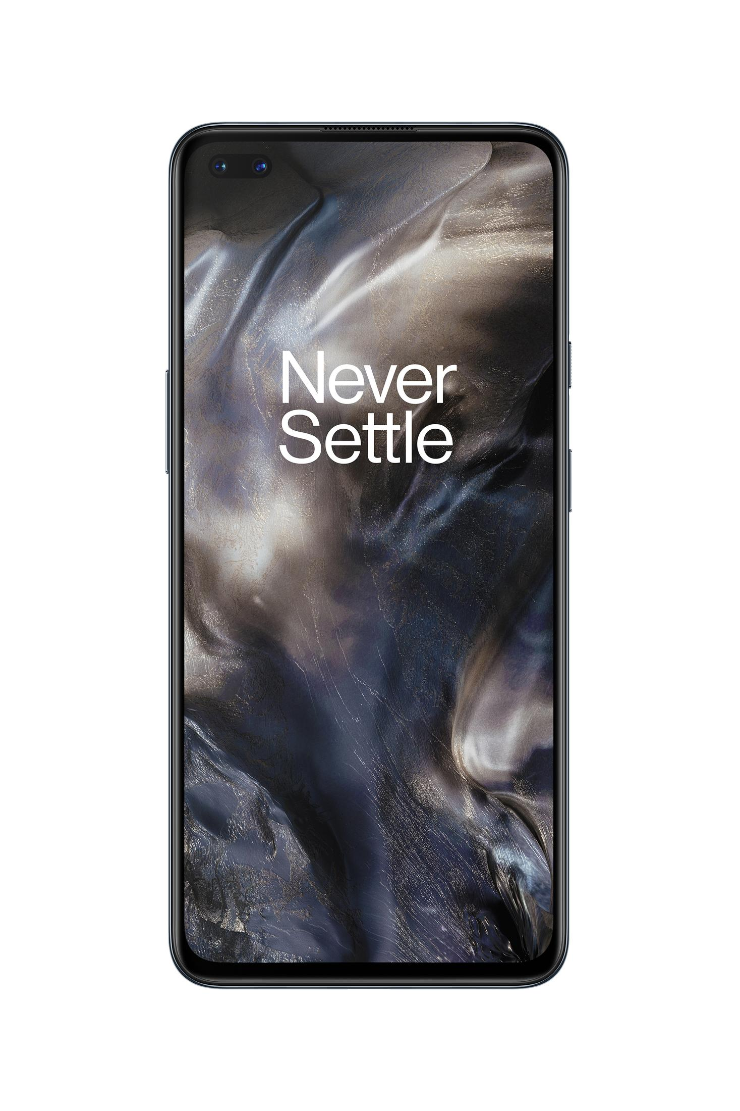 Schwarzes Smartphone mit Bildschirm, der Text 'Never Settle' zeigt, isoliert auf Weiß.