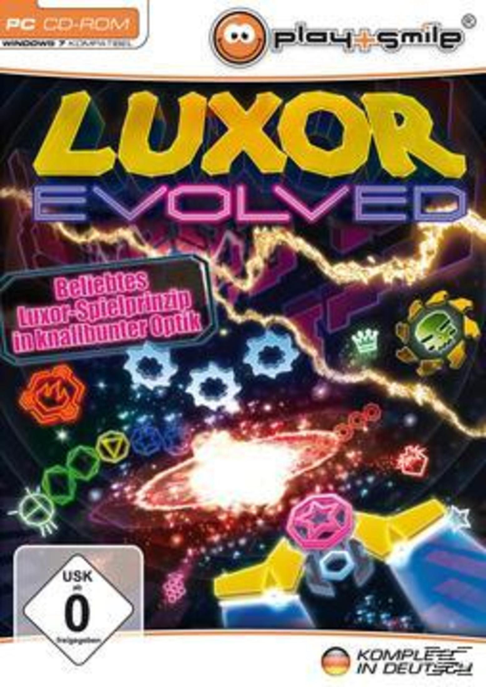 Das Spielcover von Luxor Evolved. Es zeigt den Titel, eine Pyramide und andere Spielelemente in farbenfrohem Design.
