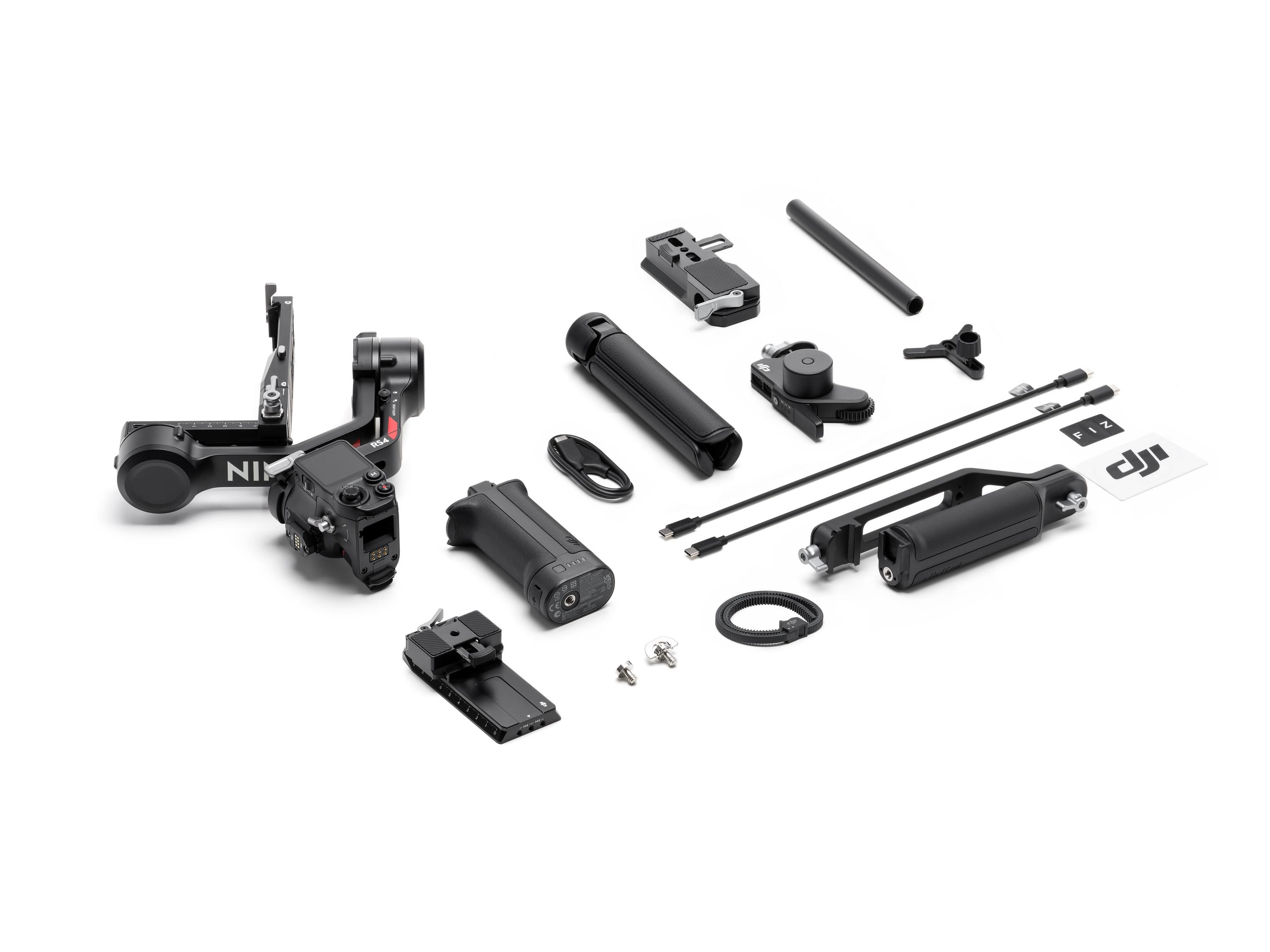 DJI Ronin Kamera-Stabilisator-Kit mit verschiedenen Zubehörteilen, weißer Hintergrund.