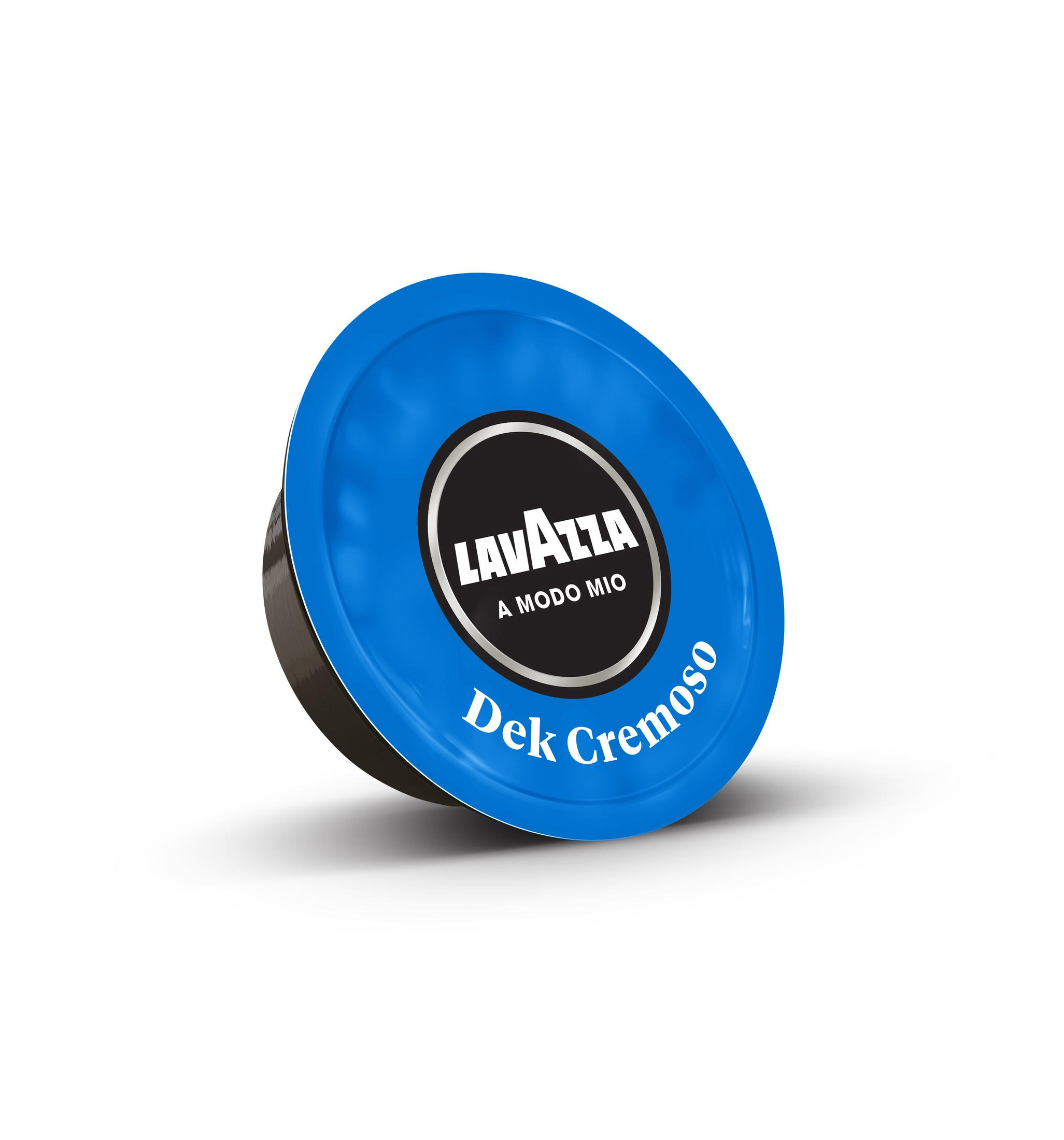 Eine blaue Lavazza-Kaffeekapsel mit dem Markenlogo darauf.