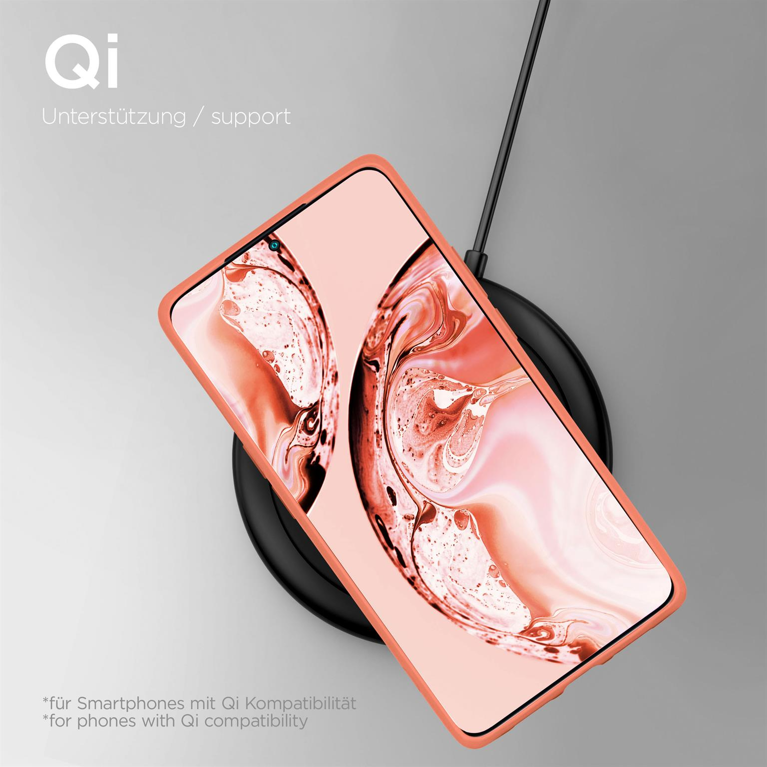 Ein Telefon wird auf einem kabellosen Ladegerät aufgeladen. Das Telefon hat eine orangefarbene Hülle.