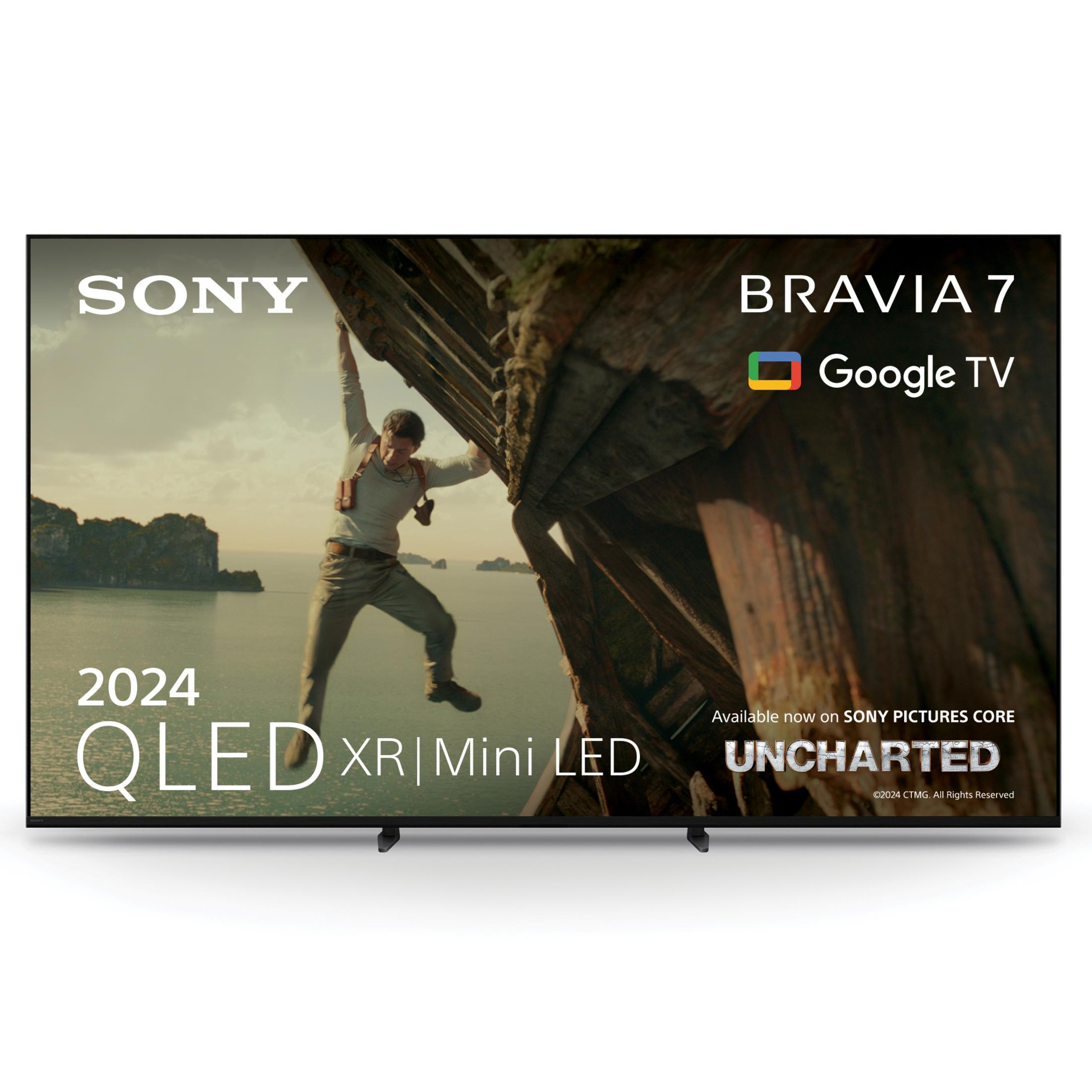 Un televisor de pantalla plana grande que muestra una escena de película, con texto: BRAVIA 7, QLED, XR|Mini LED, Google TV.