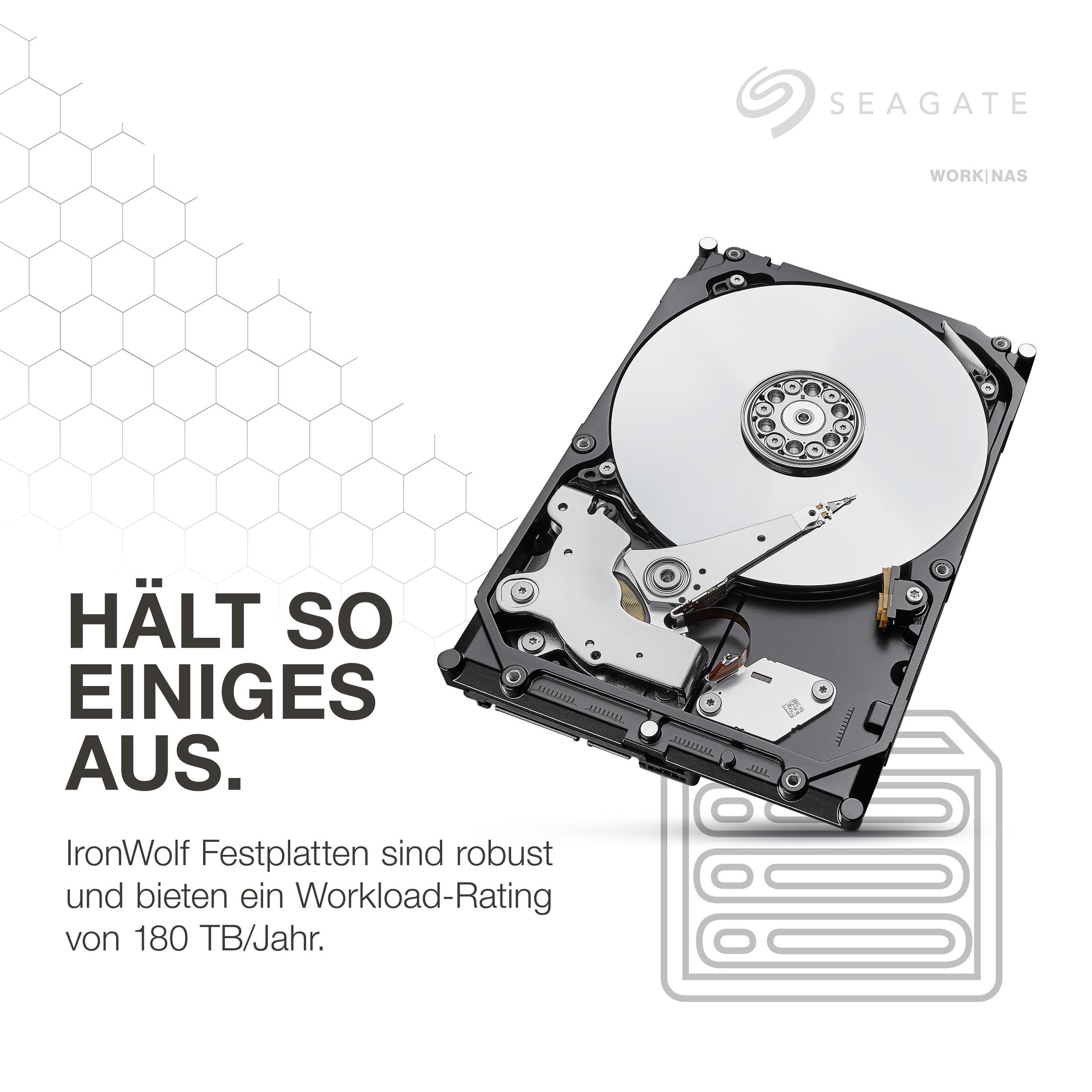 Otwarty dysk twardy z widocznymi elementami wewnętrznymi.