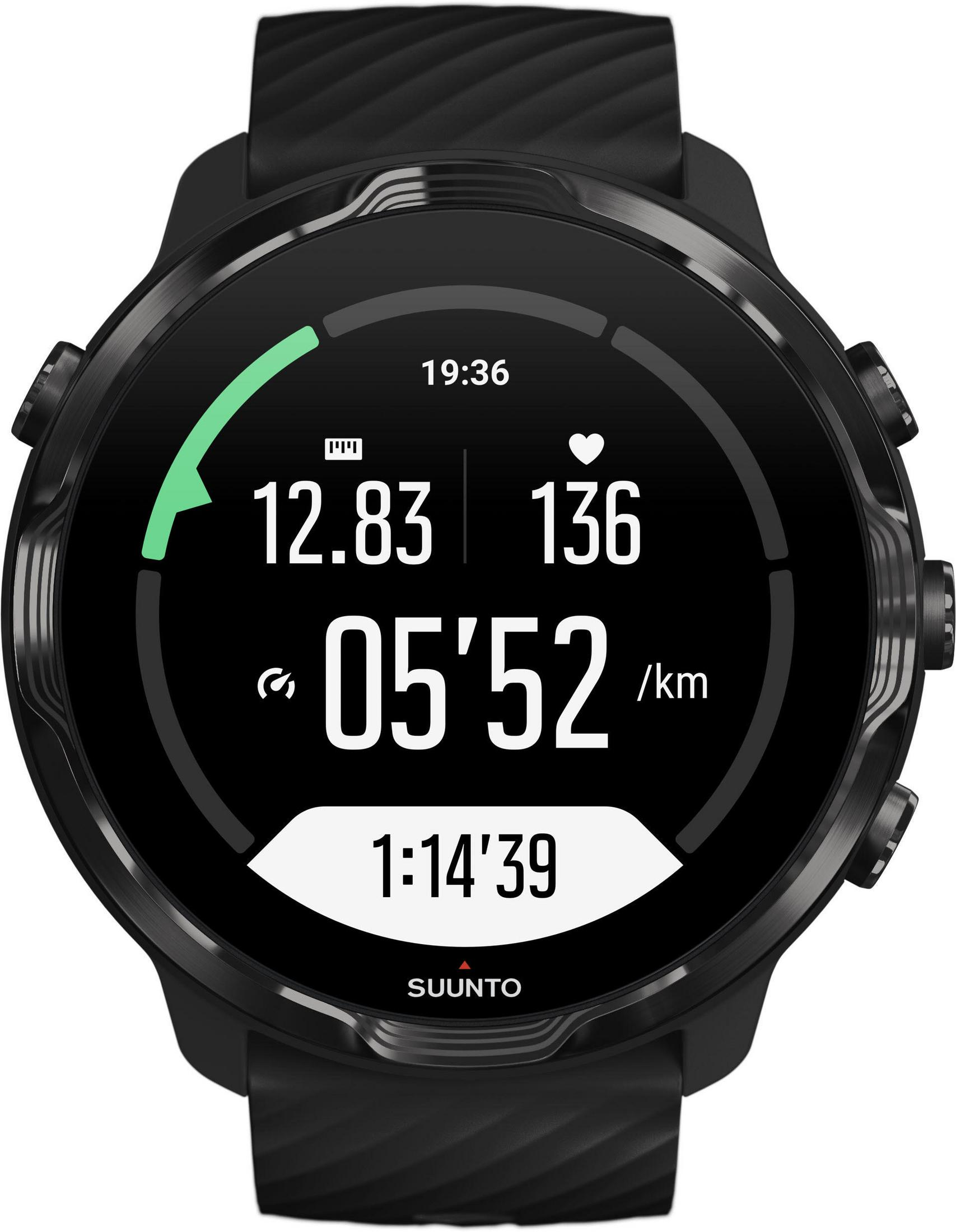 Schwarze Suunto Sportuhr. Zeigt Zeit, Distanz, Herzfrequenz und Tempo an. Schwarzes Armband. Nahaufnahme.