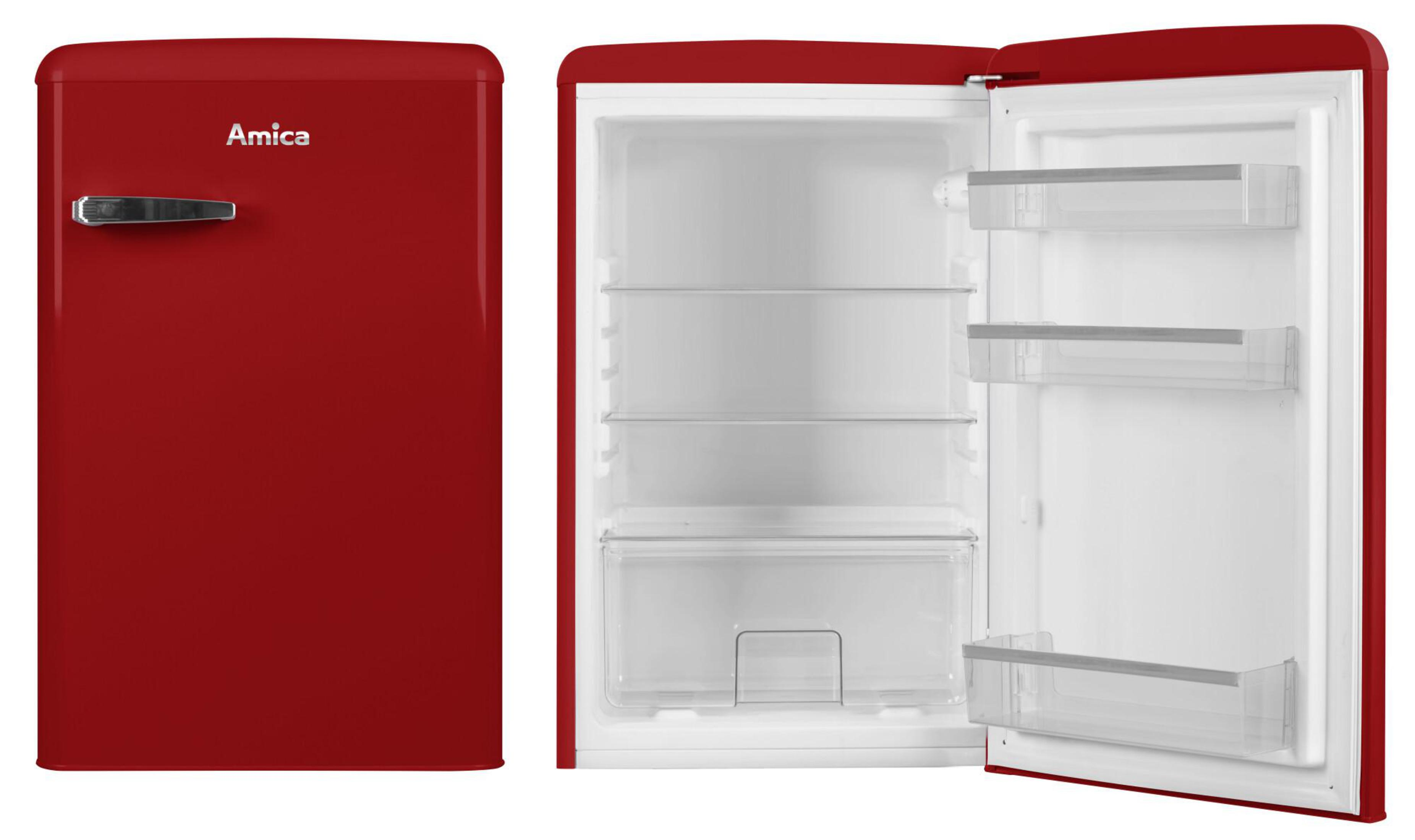 Roter Mini-Kühlschrank, Tür offen, zeigt Regale und Innenraum. Weißer Hintergrund.