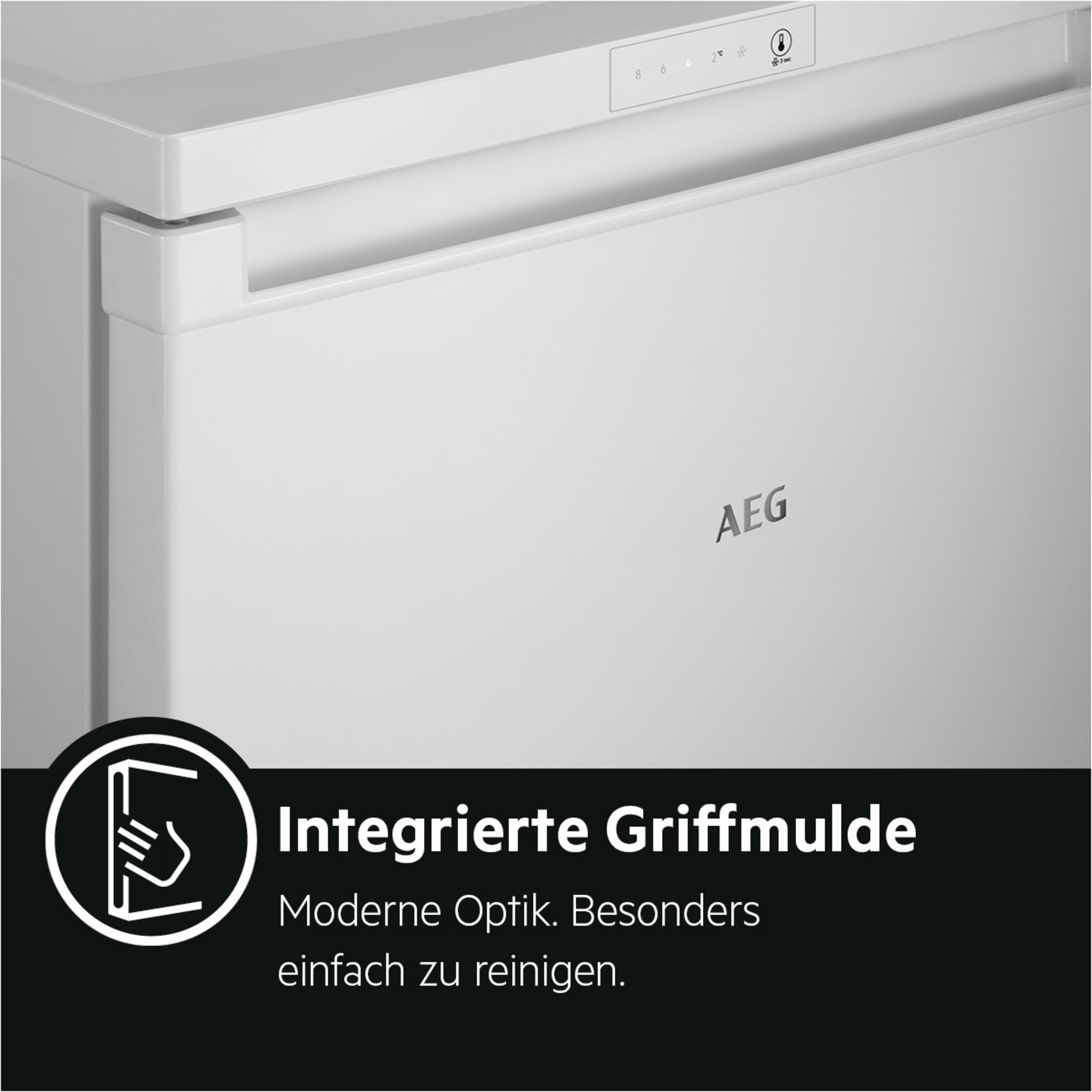 Weißer AEG Kühlschrank, Tür mit integriertem Griff, Text-Overlay.
