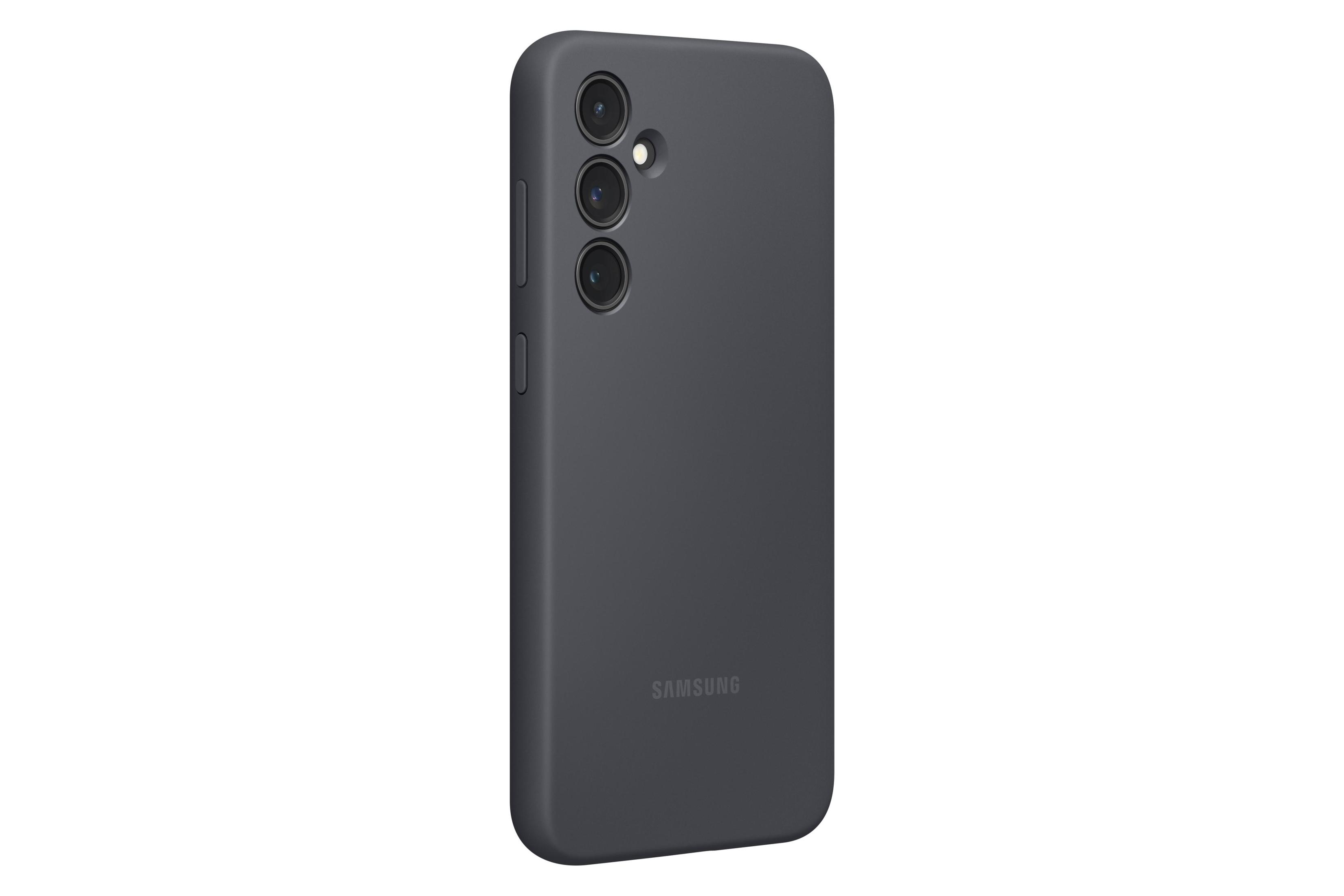 Una funda de teléfono Samsung gris oscuro. El teléfono tiene tres cámaras y el logo Samsung.