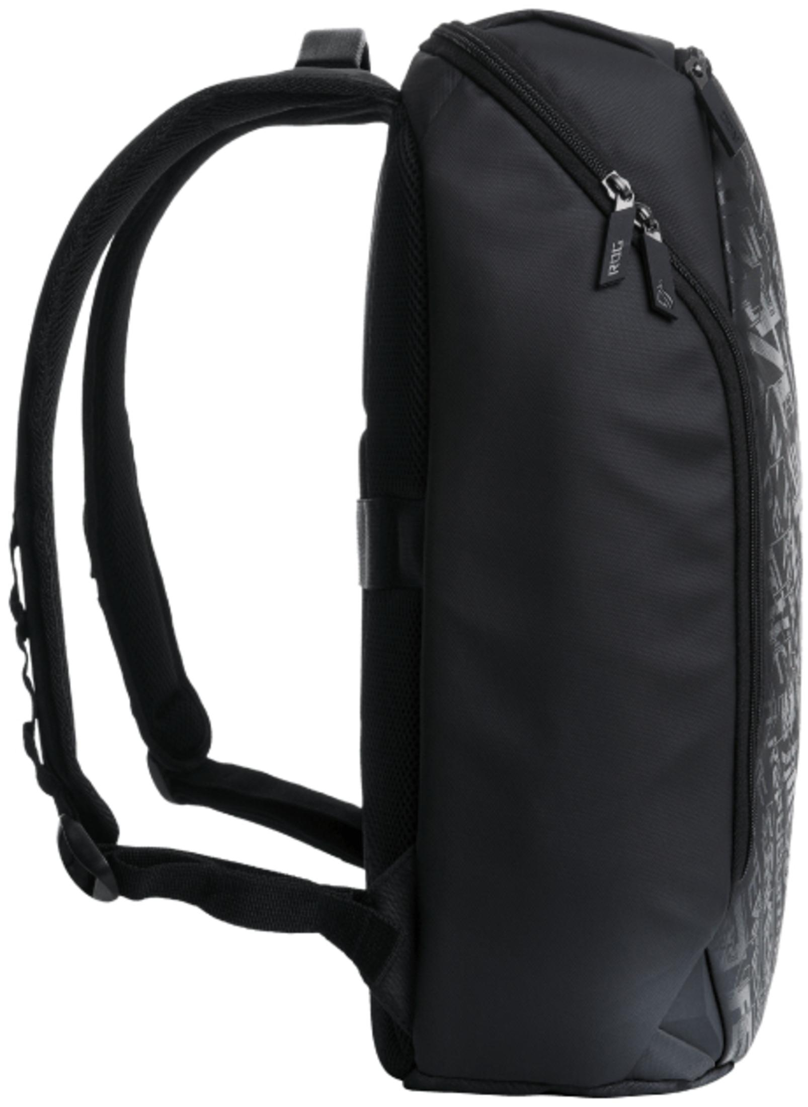 Schwarzer Rucksack mit Seitenansicht. Mit Reißverschluss, Trägern und einem Design an der Seite.
