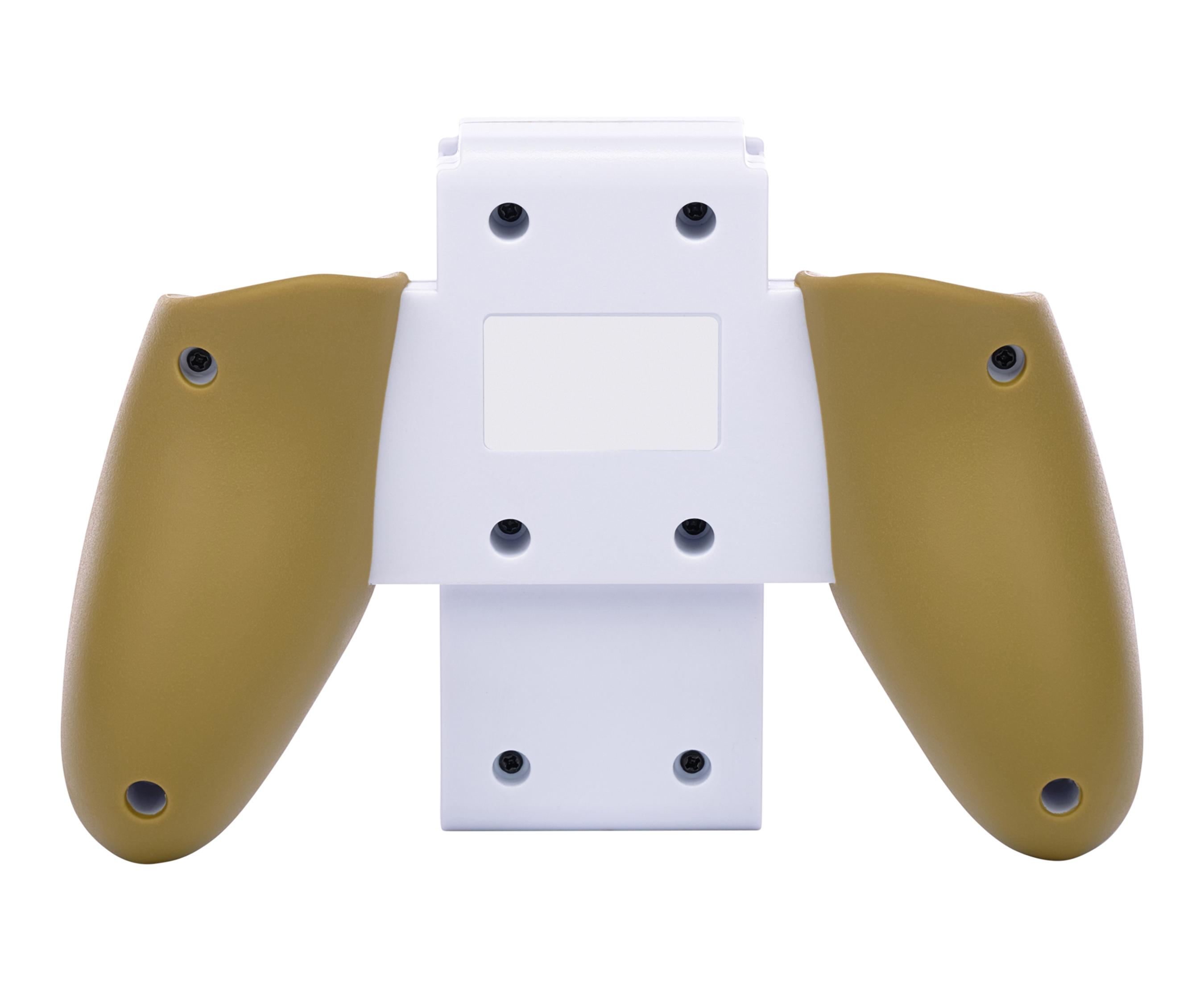 Weißer Controller mit goldenen Griffen, von hinten gesehen. Mehrere Löcher und eine weiße Mitte.