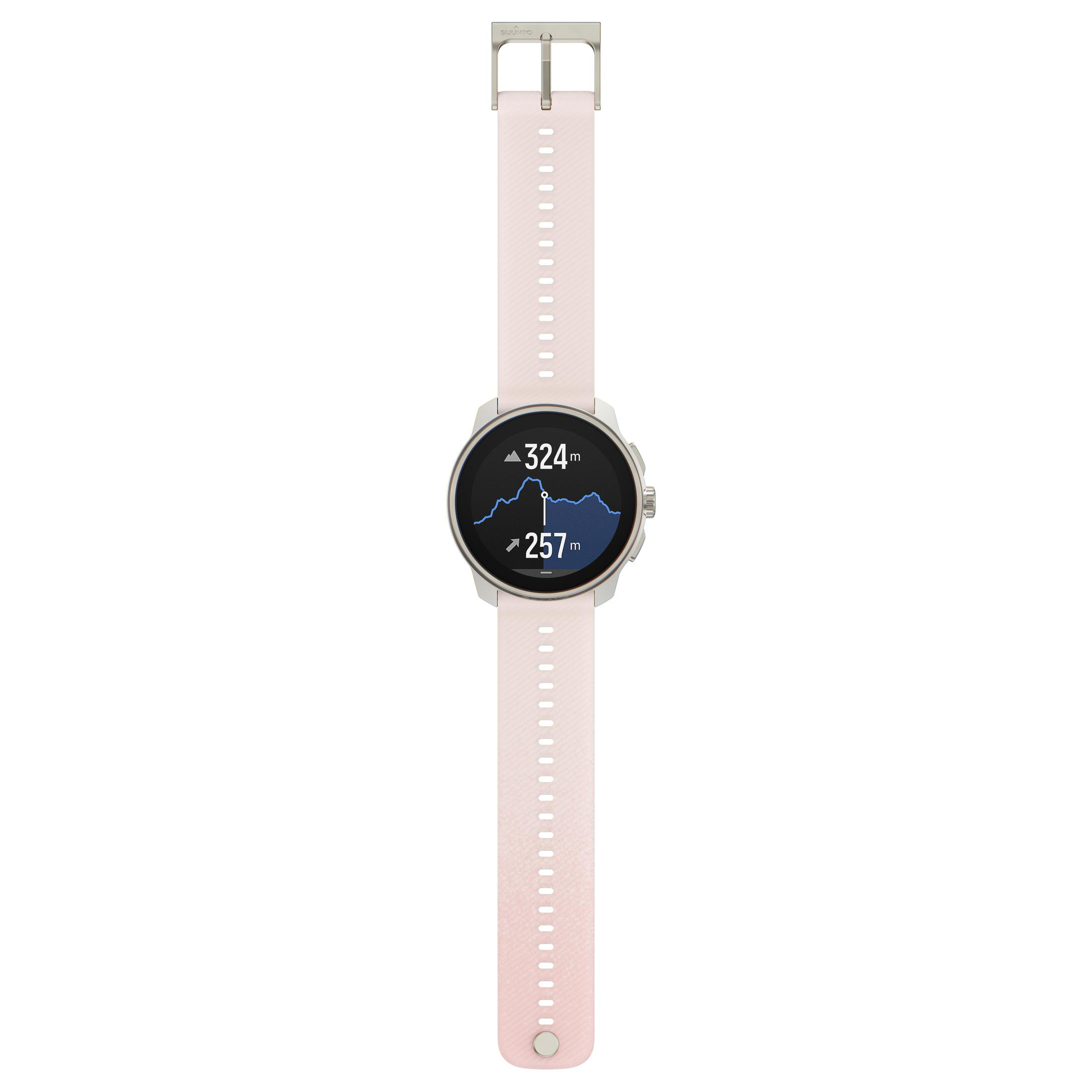 Uno smartwatch rosa con cinturino bianco. L'orologio visualizza un grafico.