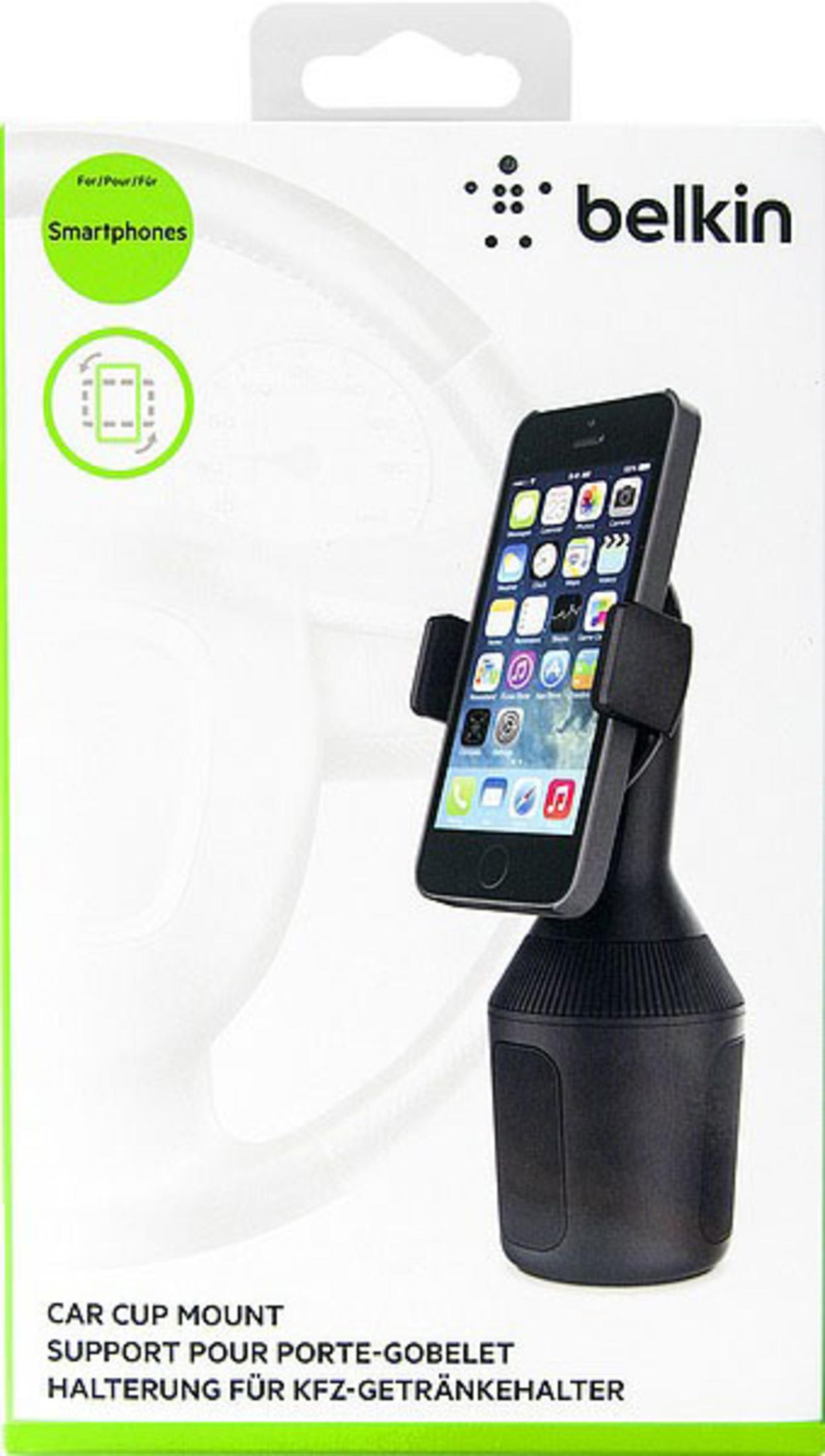 Eine Belkin-Autobecherhalterung. Ein Telefon befindet sich in der Halterung. Die Verpackung ist weiß.