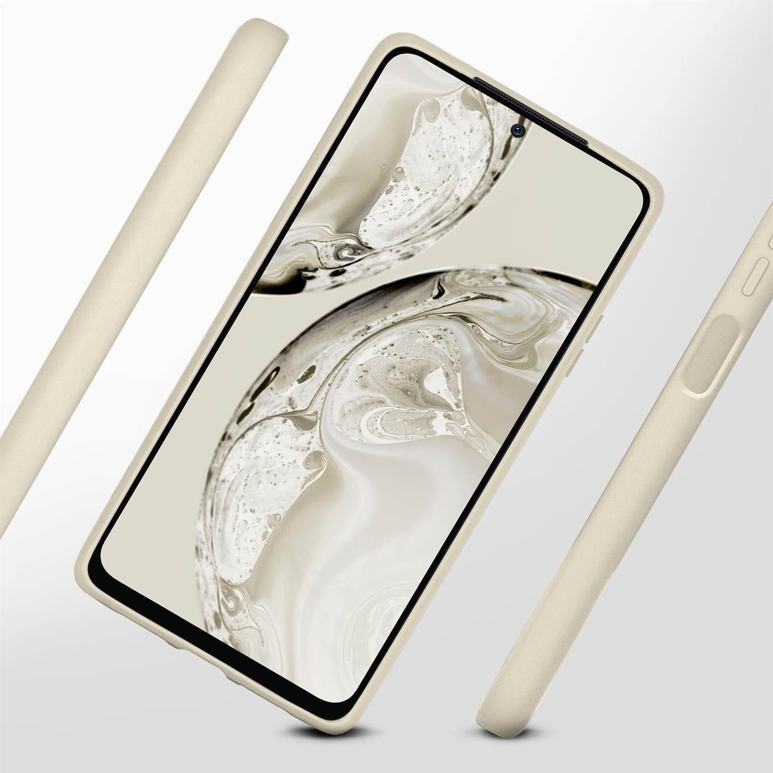 Smartphone in einer cremefarbenen Hülle vor cremefarbenem Hintergrund, Seitenansicht der Hülle.