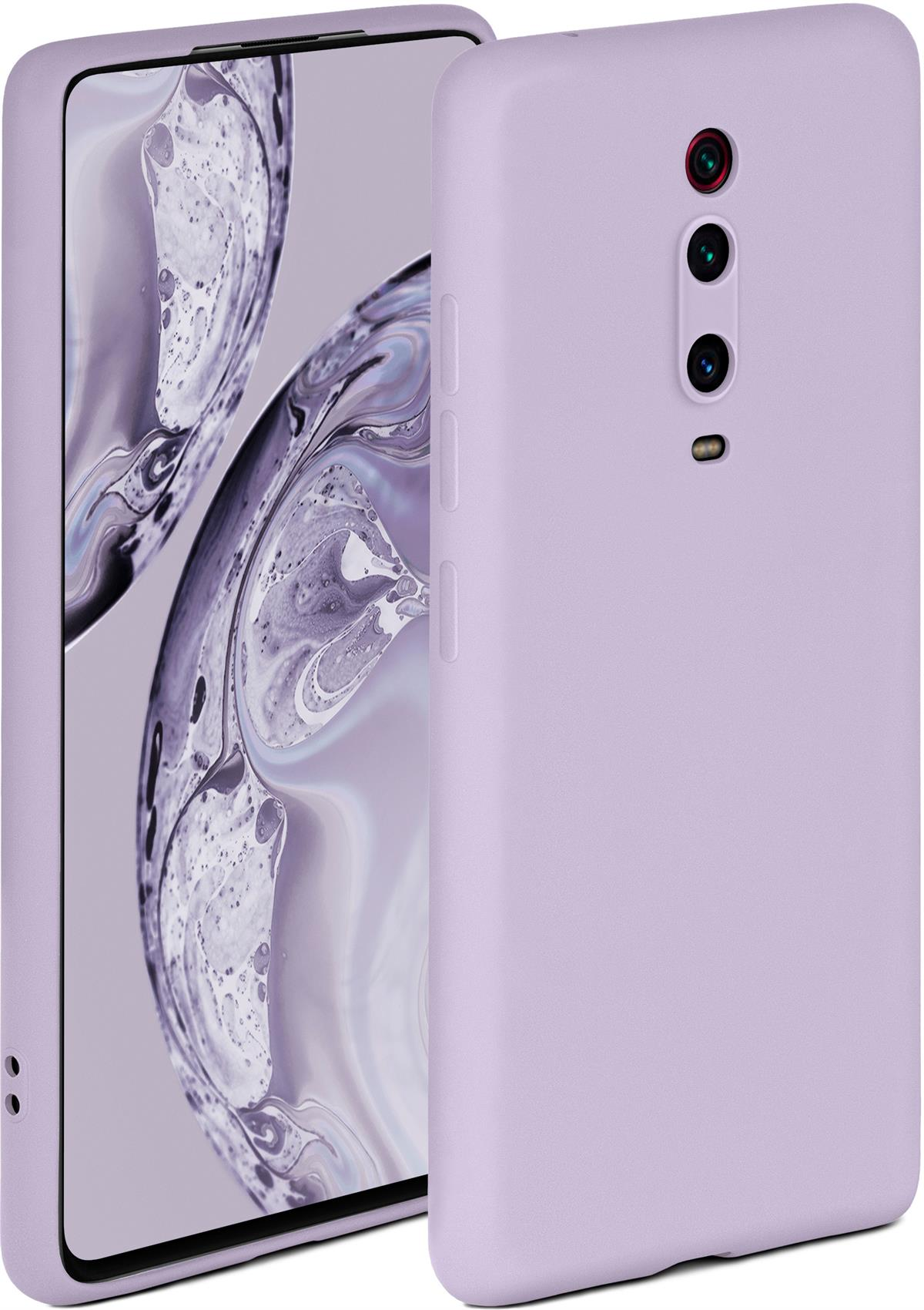 Lila Handyhülle mit Telefon. Das Telefon hat einen Bildschirm, Kameralinsen und Tasten.