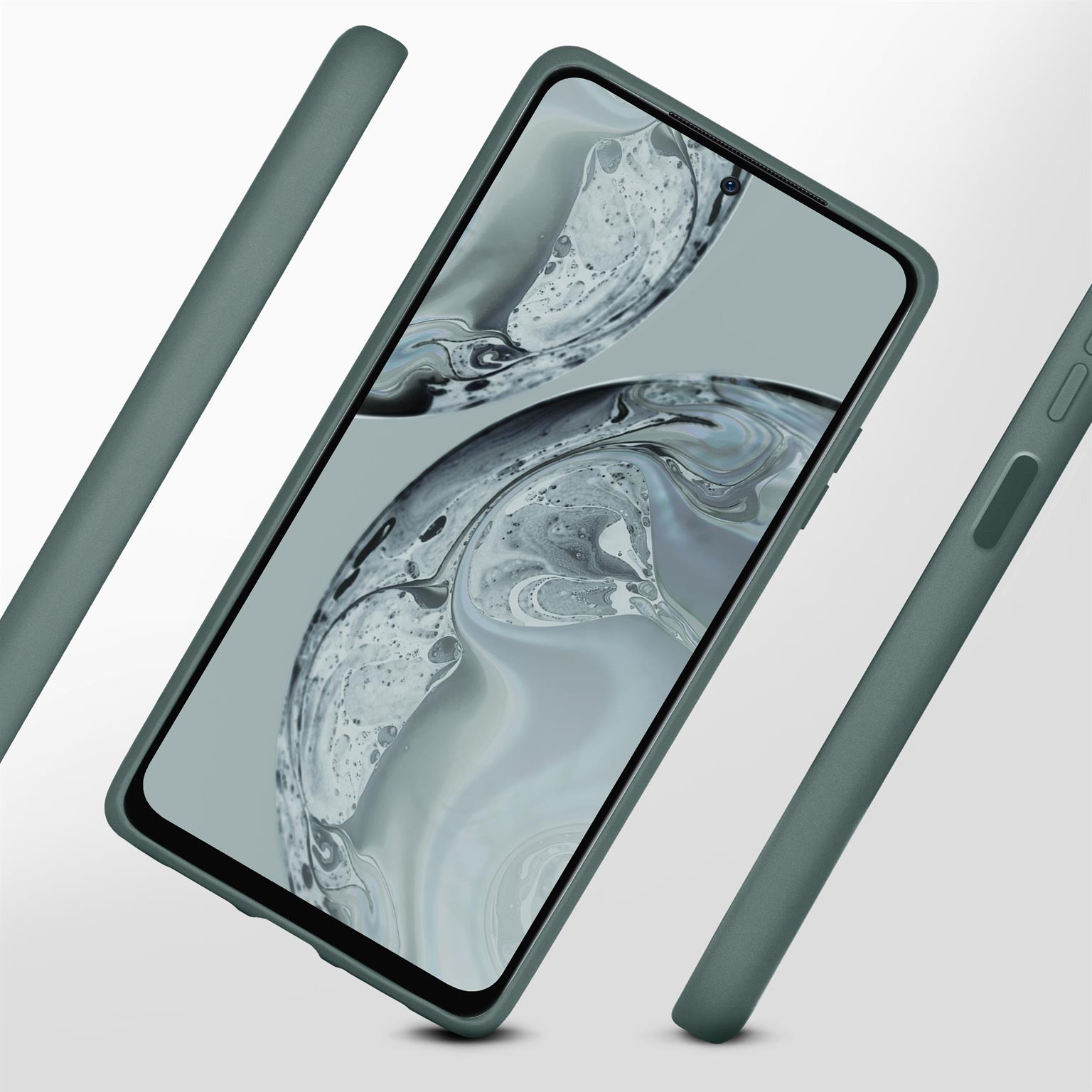 Eine türkisgrüne Handyhülle mit einem Telefon darin, auf einer weißen Oberfläche. Zwei weitere Hüllen liegen daneben.