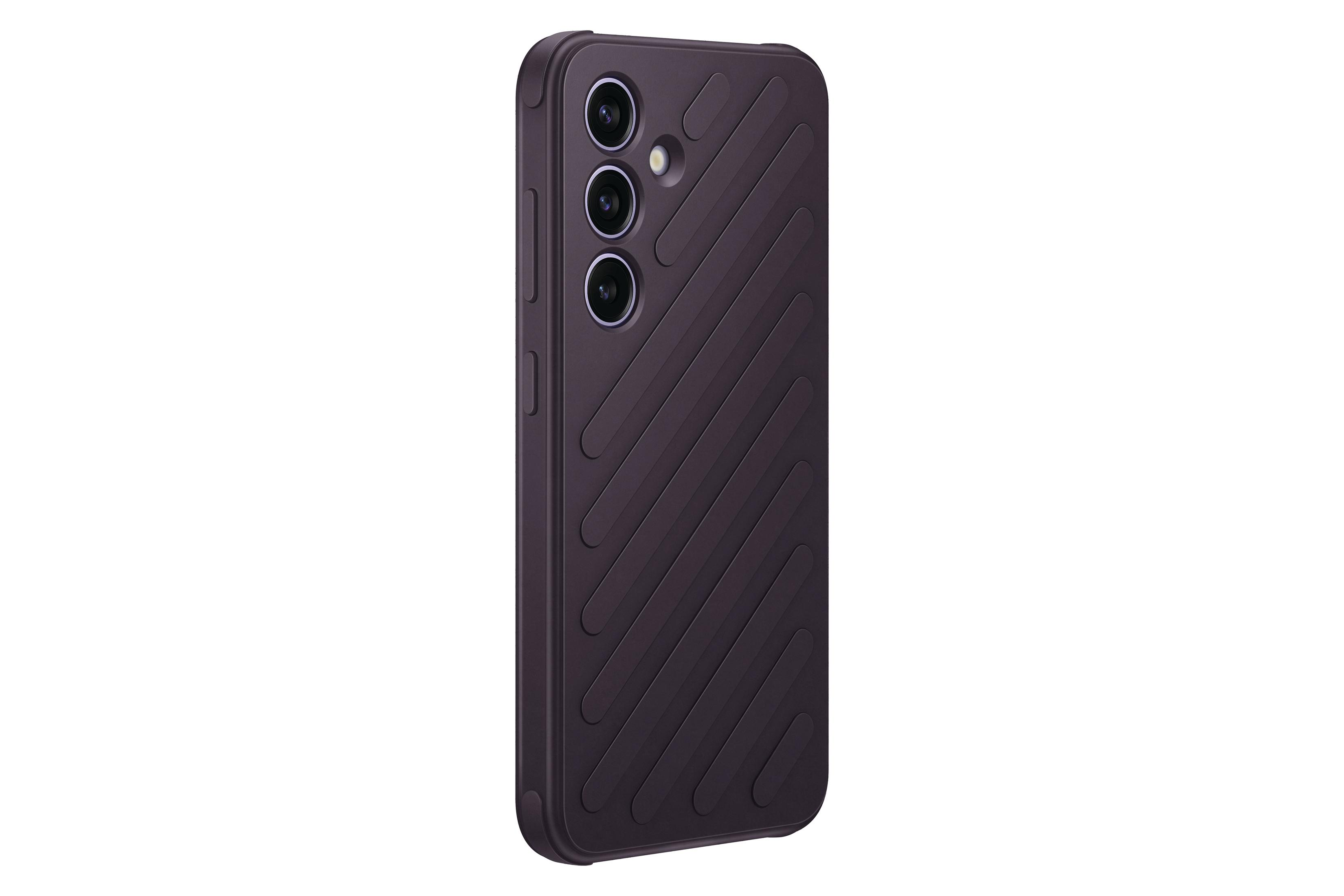 Een donkerpaarse telefoonhoes met diagonale lijnen op een witte achtergrond.