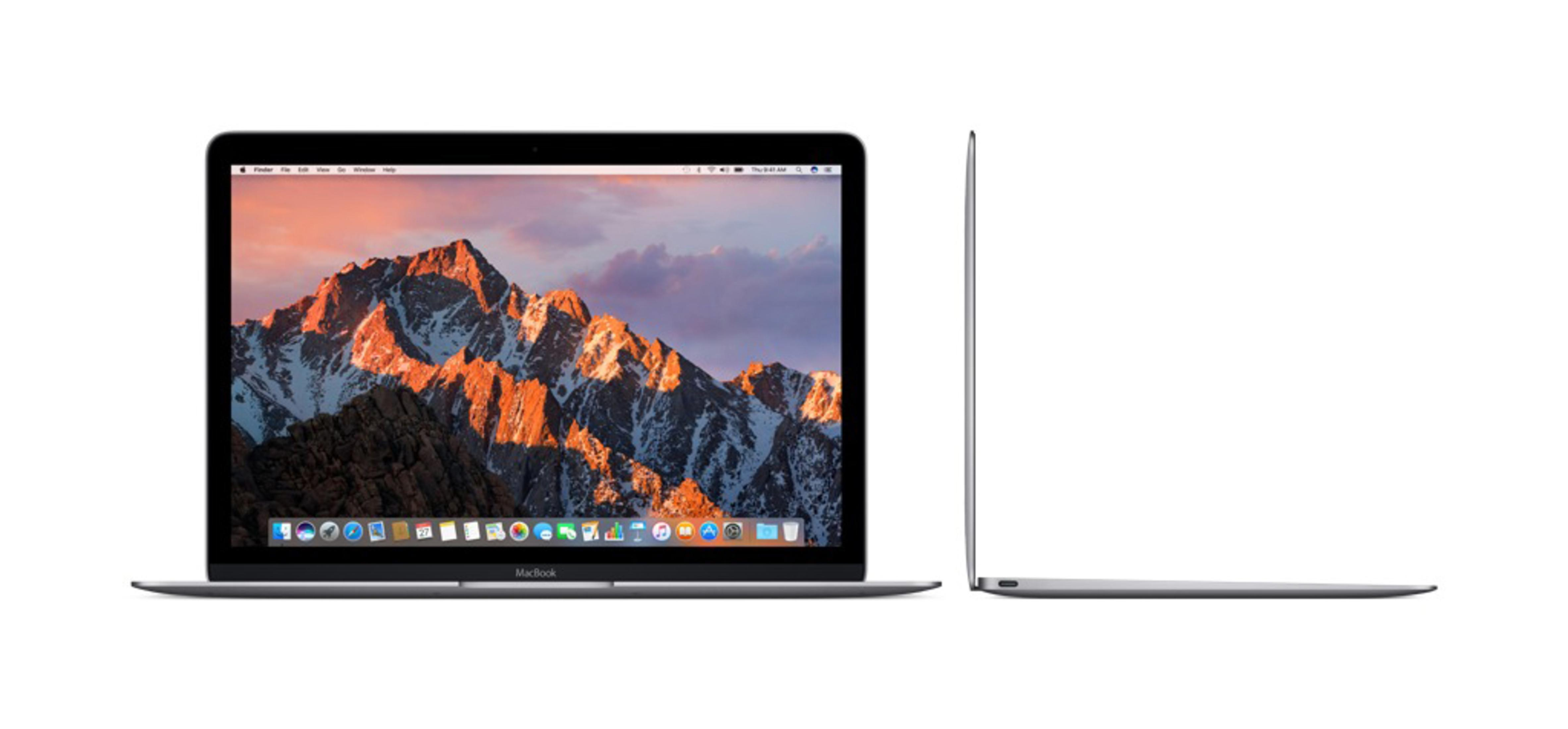 Laptop MacBook na białym tle, pokazujący ekran i profil boczny urządzenia.