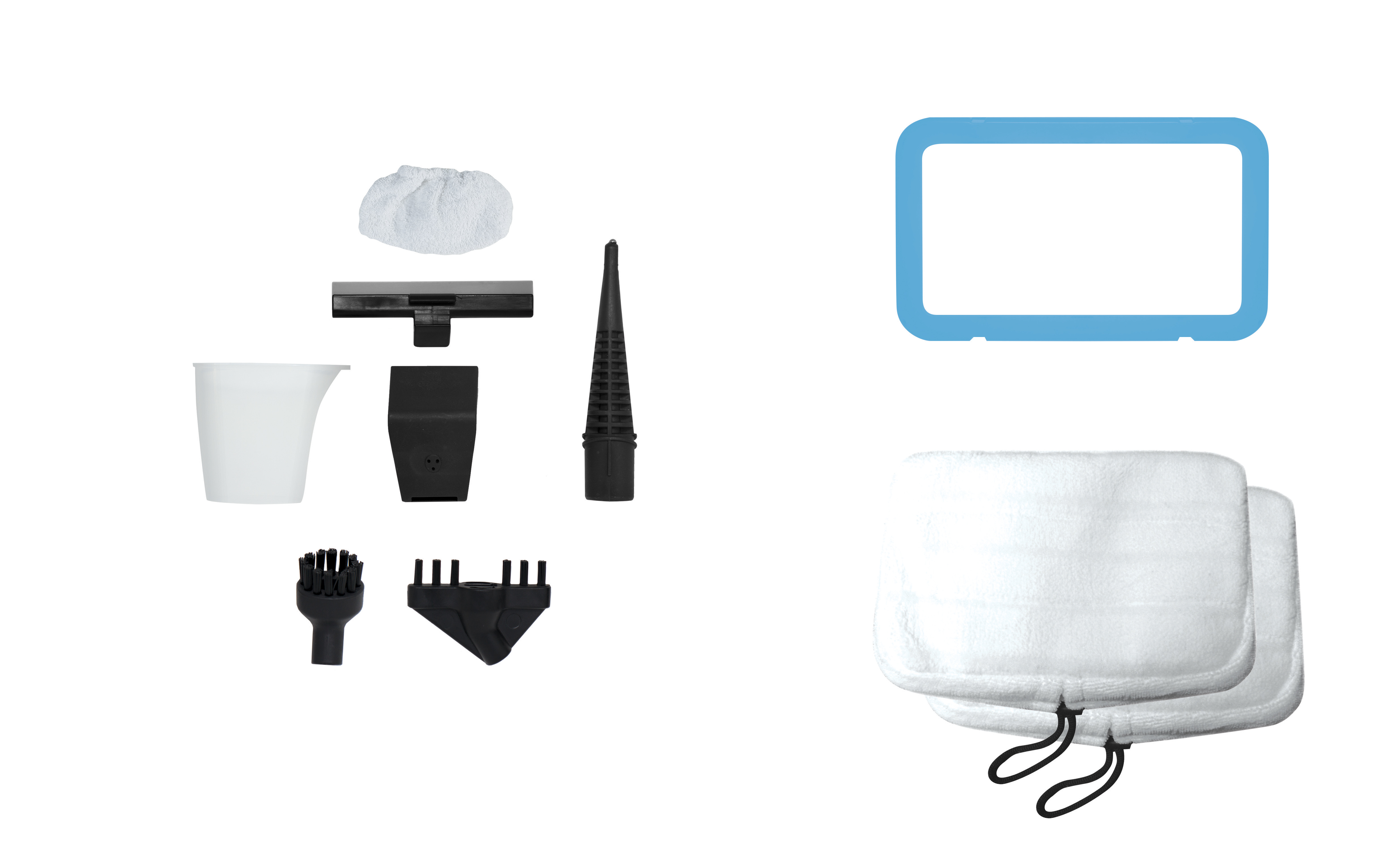 Narzędzia czyszczące ułożone na białej powierzchni. Narzędzia obejmują głowicę mopa, szczotkę i inne nasadki.