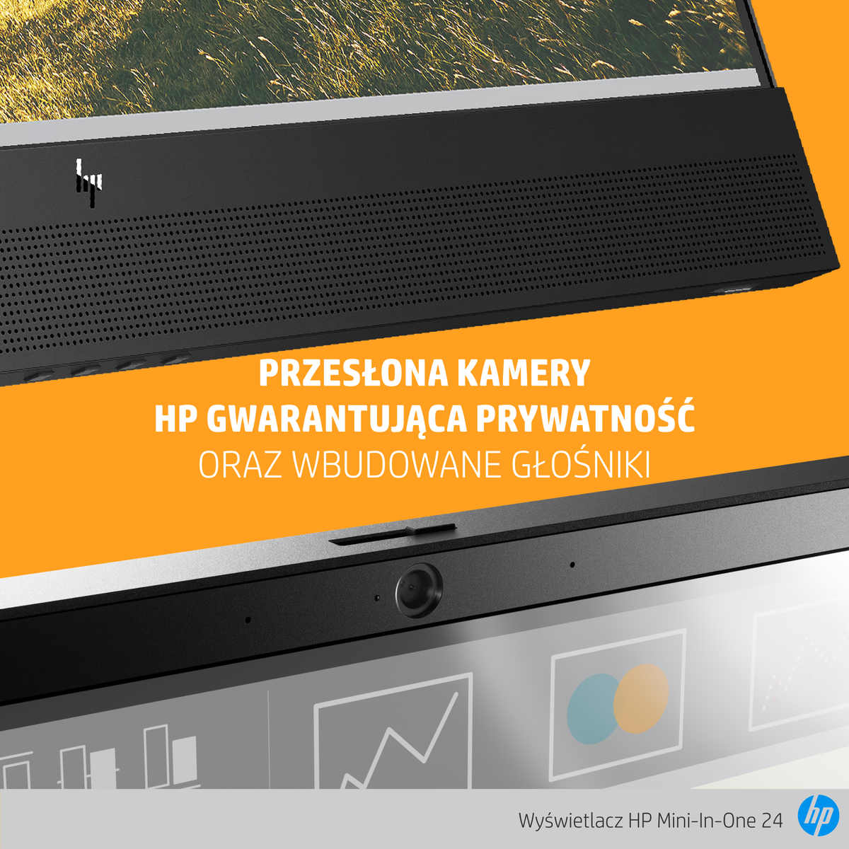 Close-up van een HP monitor met Poolse tekst, toont webcam en geïntegreerde luidsprekers.