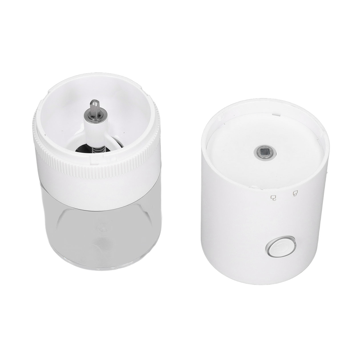 Weißer elektrischer Grinder, zerlegt. Der Grinder hat einen transparenten Behälter.