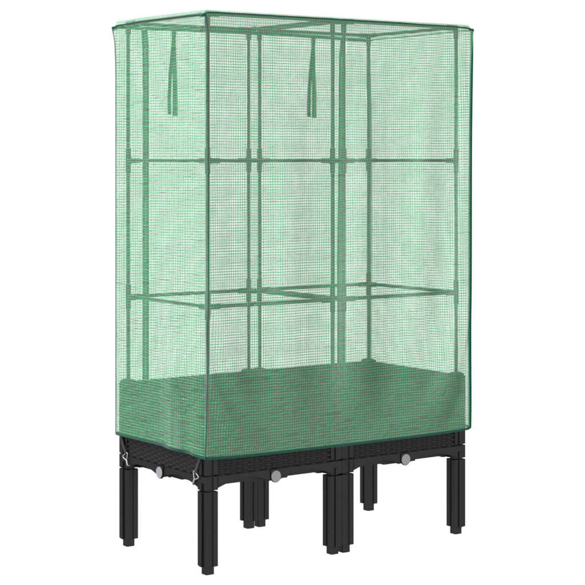 Serra con copertura a rete verde, isolata su sfondo bianco.