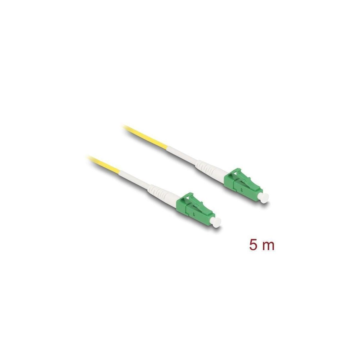 Due cavi in fibra ottica con connettori verdi ed estremità gialle su sfondo bianco. Testo: '5 m'.