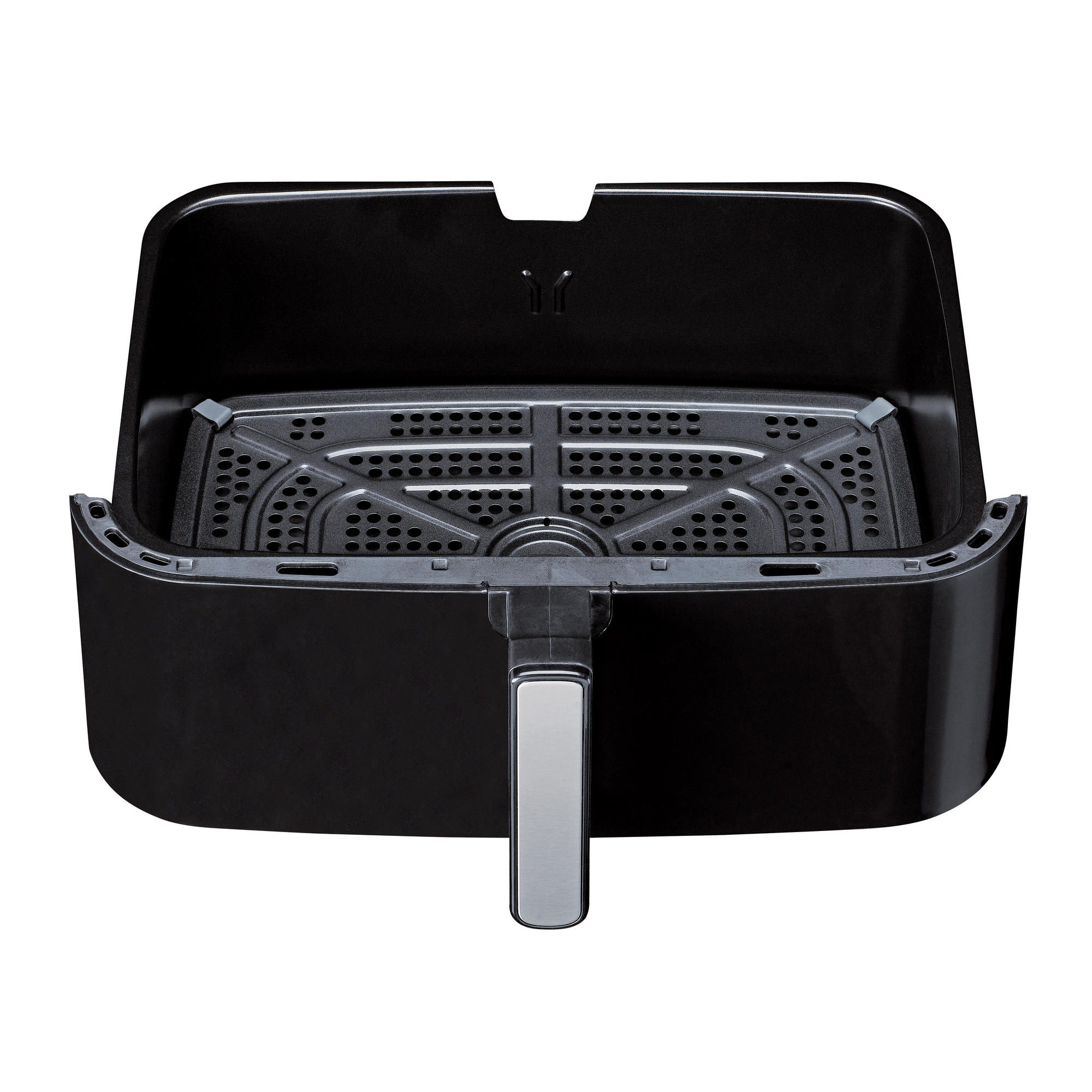 Ein schwarzer Airfryer-Korb mit Griff, geöffnet. Ein weißer Hintergrund.