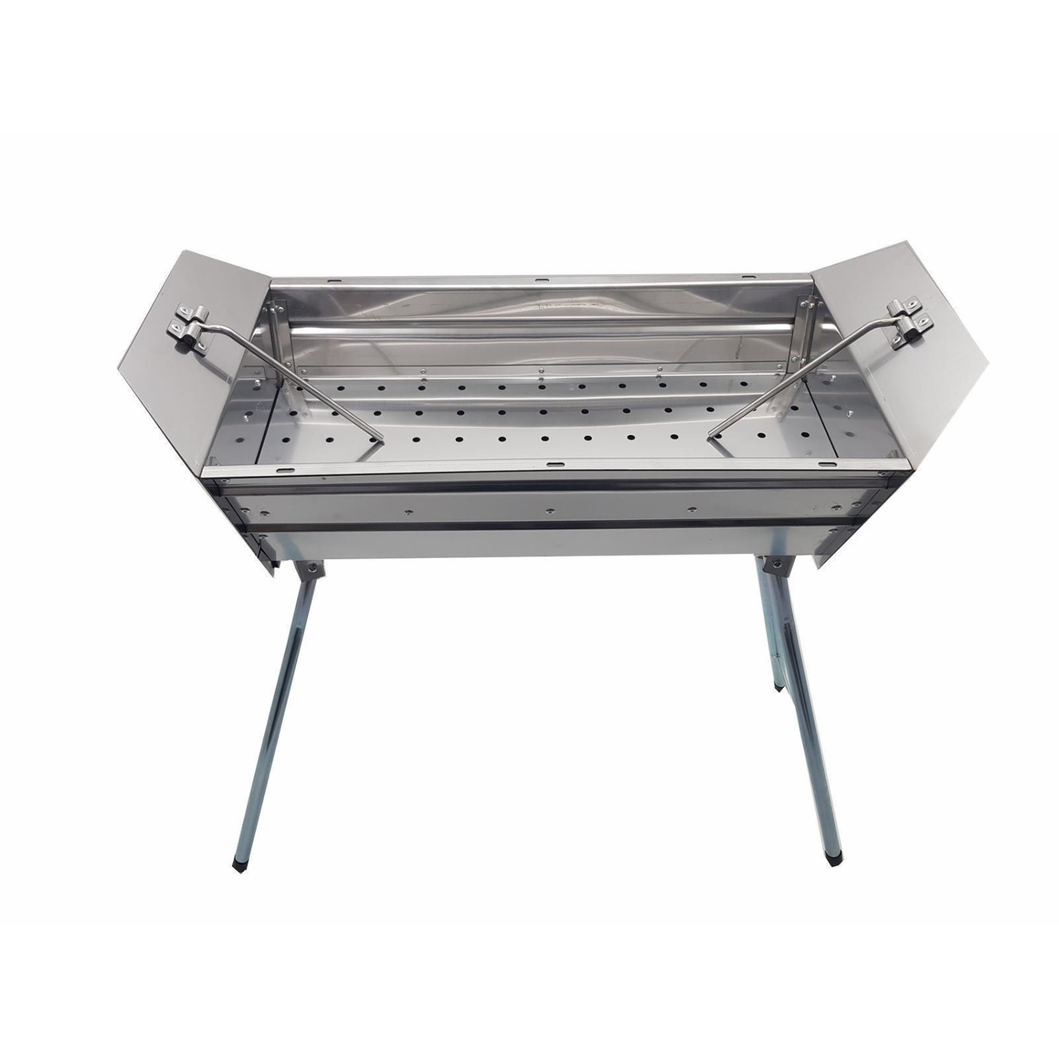 Ein tragbarer Grill aus Edelstahl mit geöffnetem Deckel, vor weißem Hintergrund.