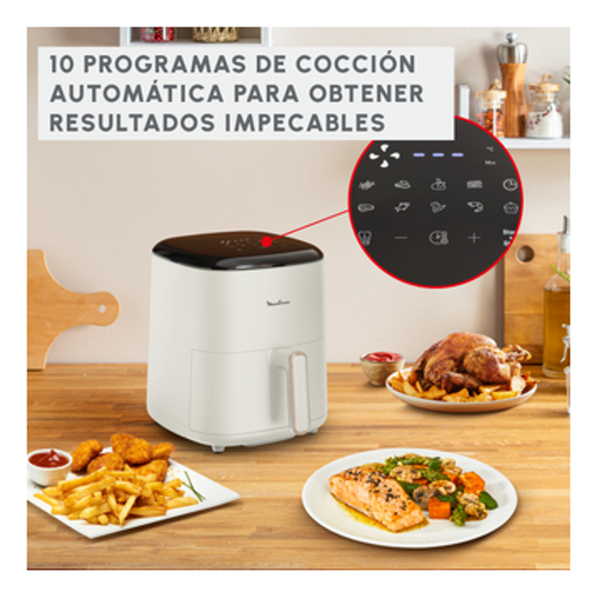 Una freidora de aire con comida, incluyendo pollo frito, patatas fritas y salmón con verduras en platos.