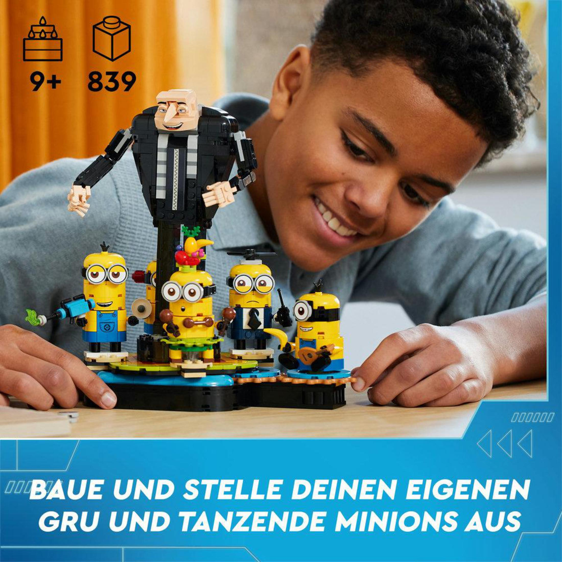 Uśmiechnięty chłopiec z zestawem Lego z Gru i Minionkami oraz tekstem.