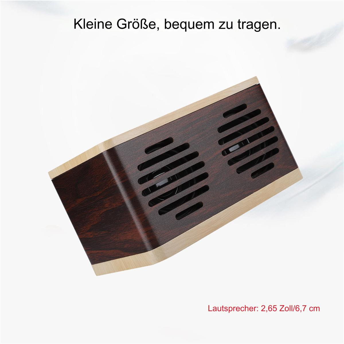 Holzlautsprecher mit dunkler Holzfront und hellen Holzseiten, schräge Ansicht.