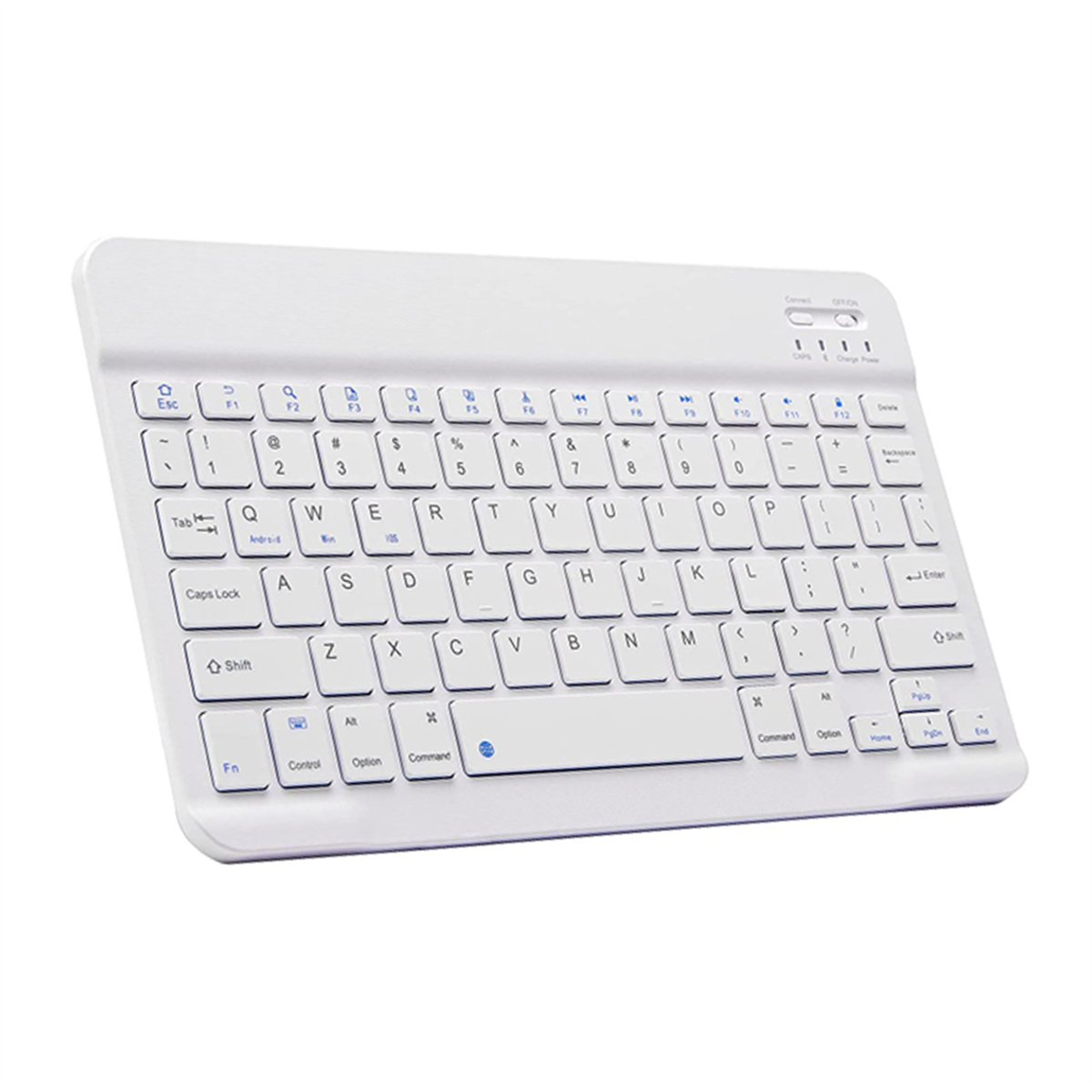 Weiße Tastatur, kabellos, mit blauen Funktionstasten, auf weißer Oberfläche.