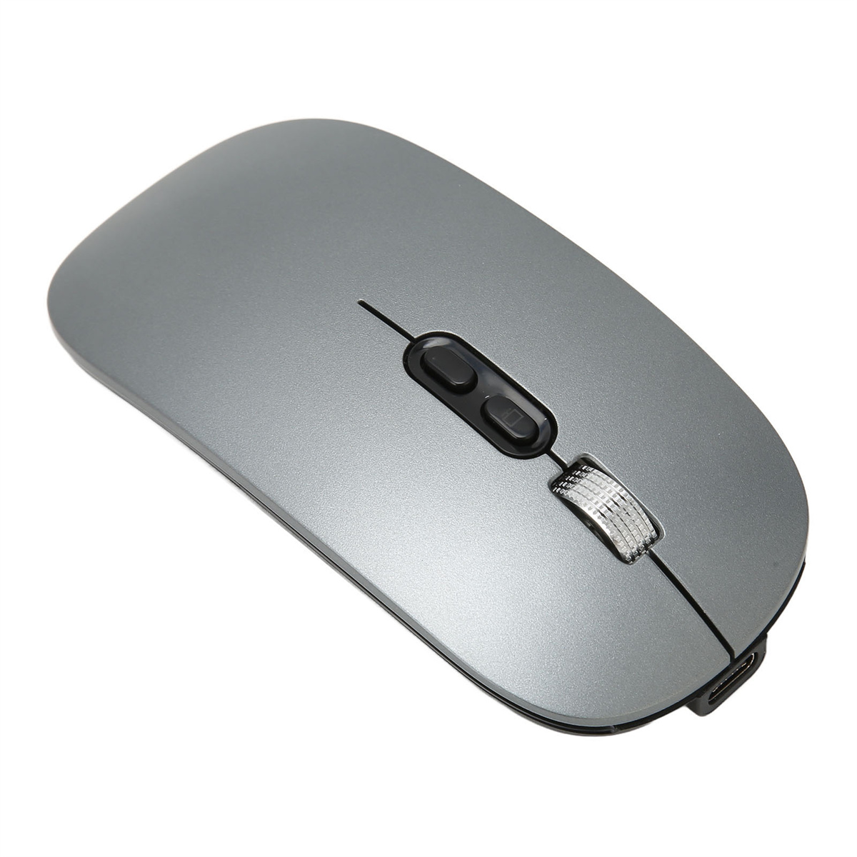 Eine graue Computermaus mit zwei Tasten und einem Scrollrad. Sie befindet sich auf weißem Hintergrund.