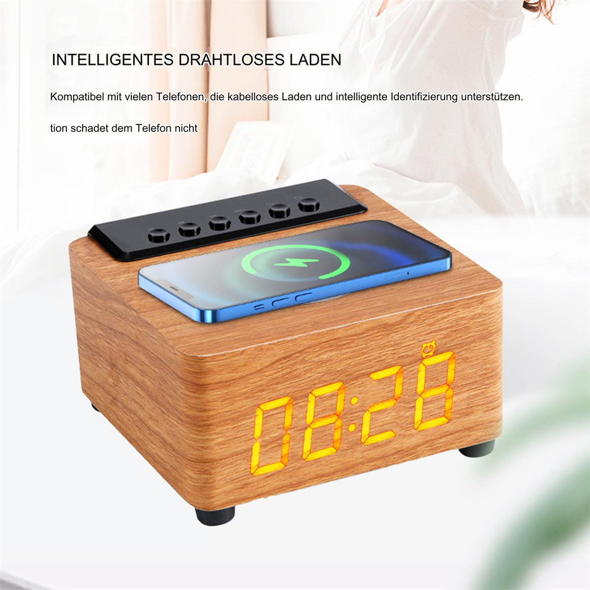 Kabelloses Ladegerät aus Holz mit Telefon oben, das Laden anzeigt, und eine Digitaluhr.
