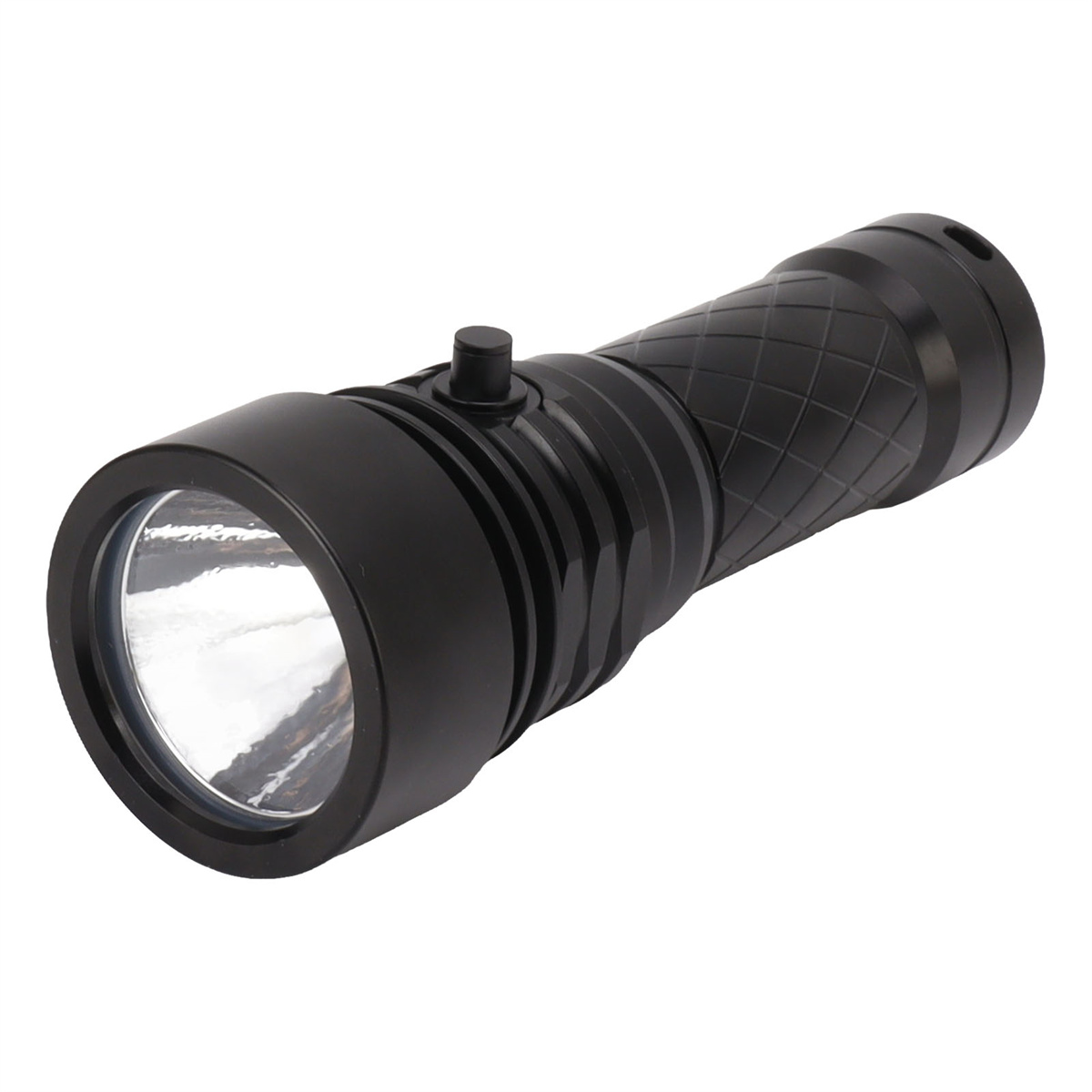 Eine schwarze Taschenlampe mit hellem Licht und strukturiertem Griff. Ein Knopf ist seitlich am Kopf.