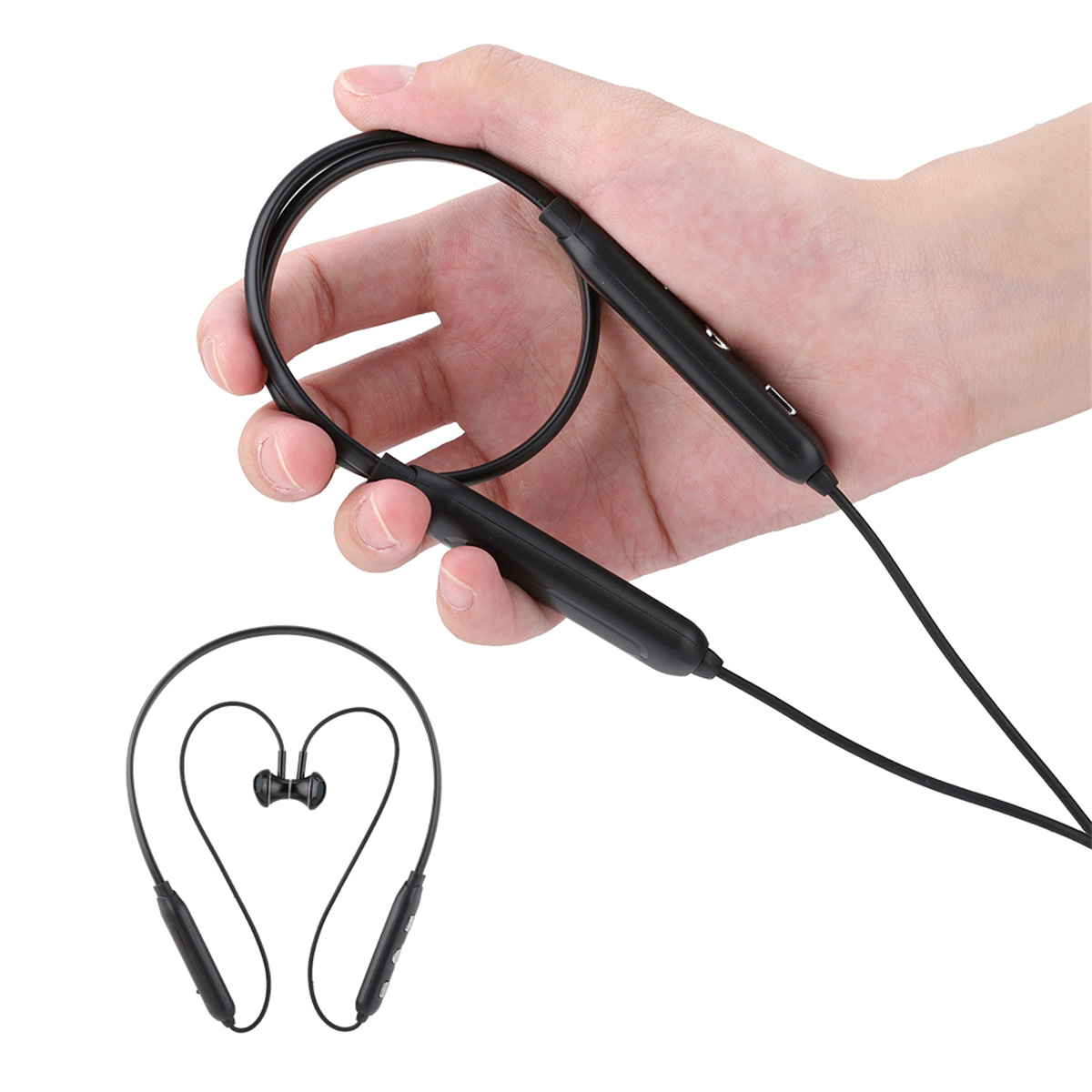 Eine Hand, die ein schwarzes Nackenband-Headset hält, mit einem ähnlichen Headset darunter.