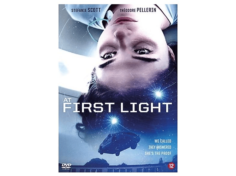 At First Light (DVD) | MediaMarkt