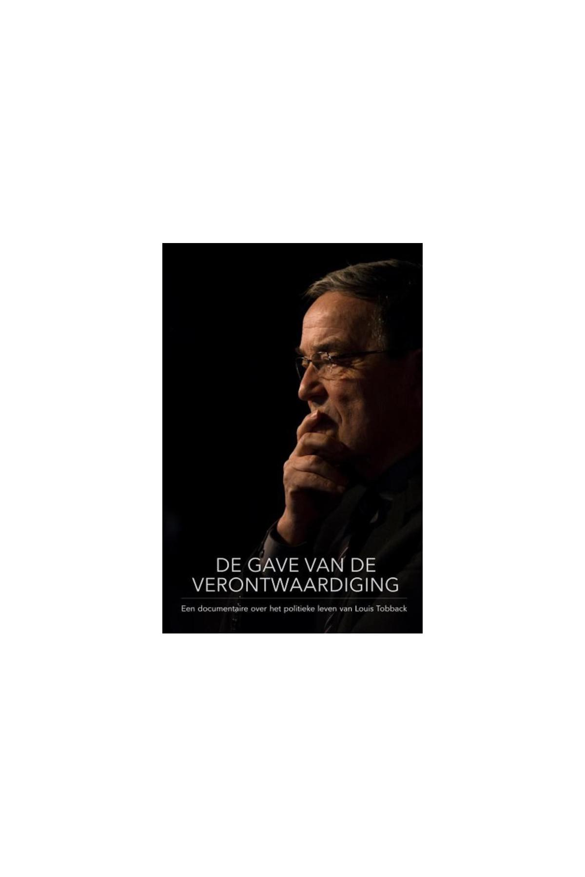 Affiche de film. Un homme est montré de profil, plongé dans ses pensées. Texte néerlandais: Le don du mépris.