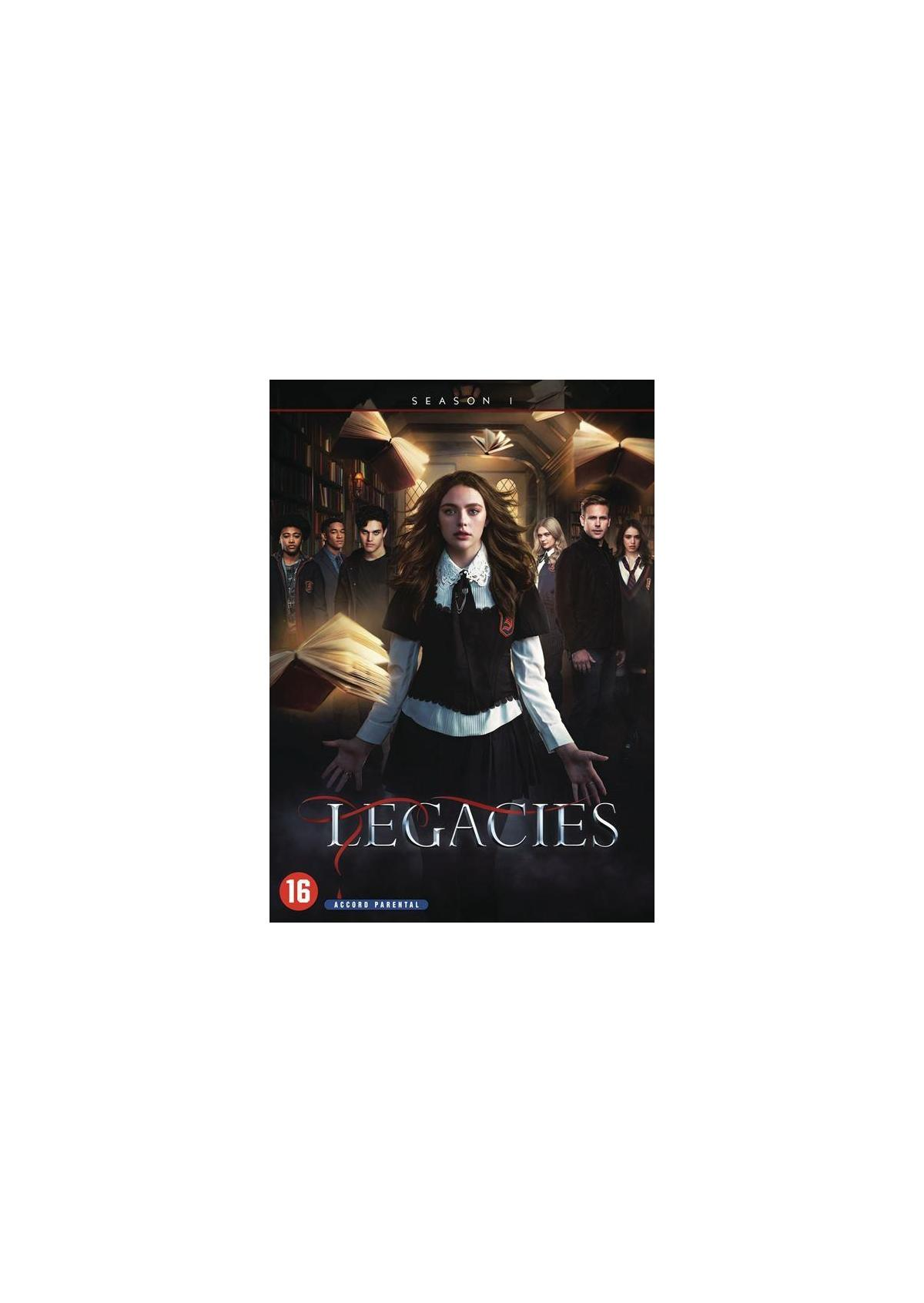 Legacies Seizoen 1 DVD-cover. Een vrouw in schooluniform staat in een bibliotheek.