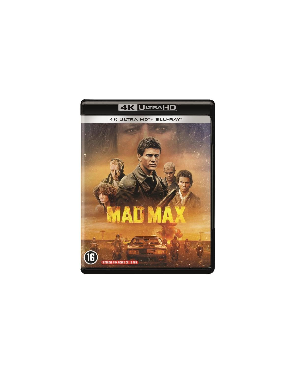 Filmposter met acteurs en een auto. Titel: Mad Max.